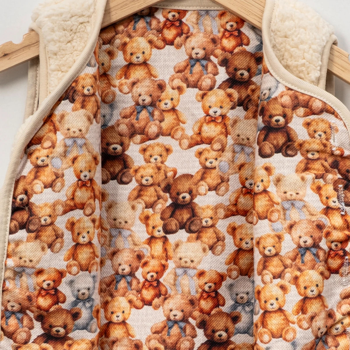 Unisex Ayıcık Detaylı Peluş Yelek 