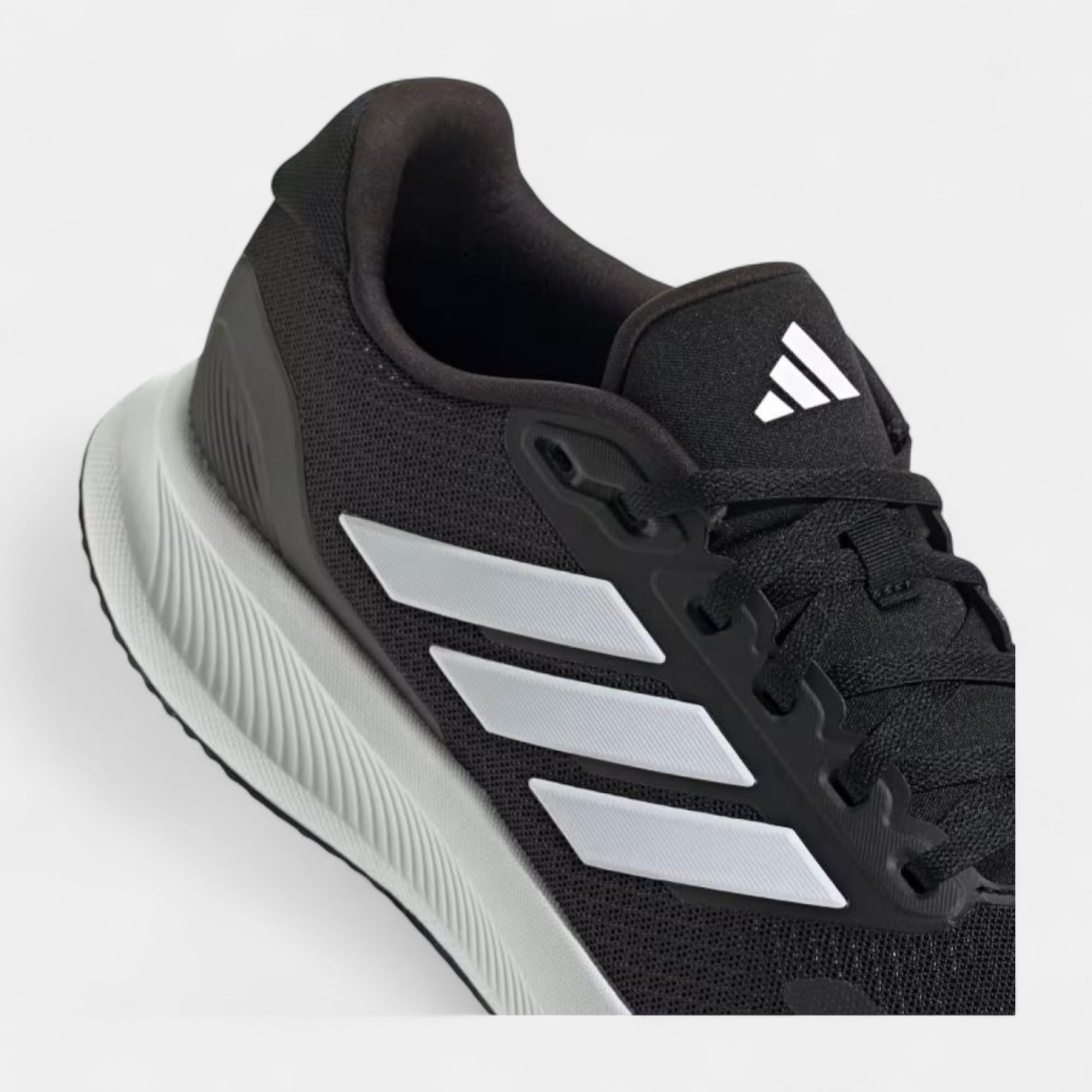 Adidas RUNFALCON 5 IH7758 Siyah Beyaz Erkek Spor Ayakkabı