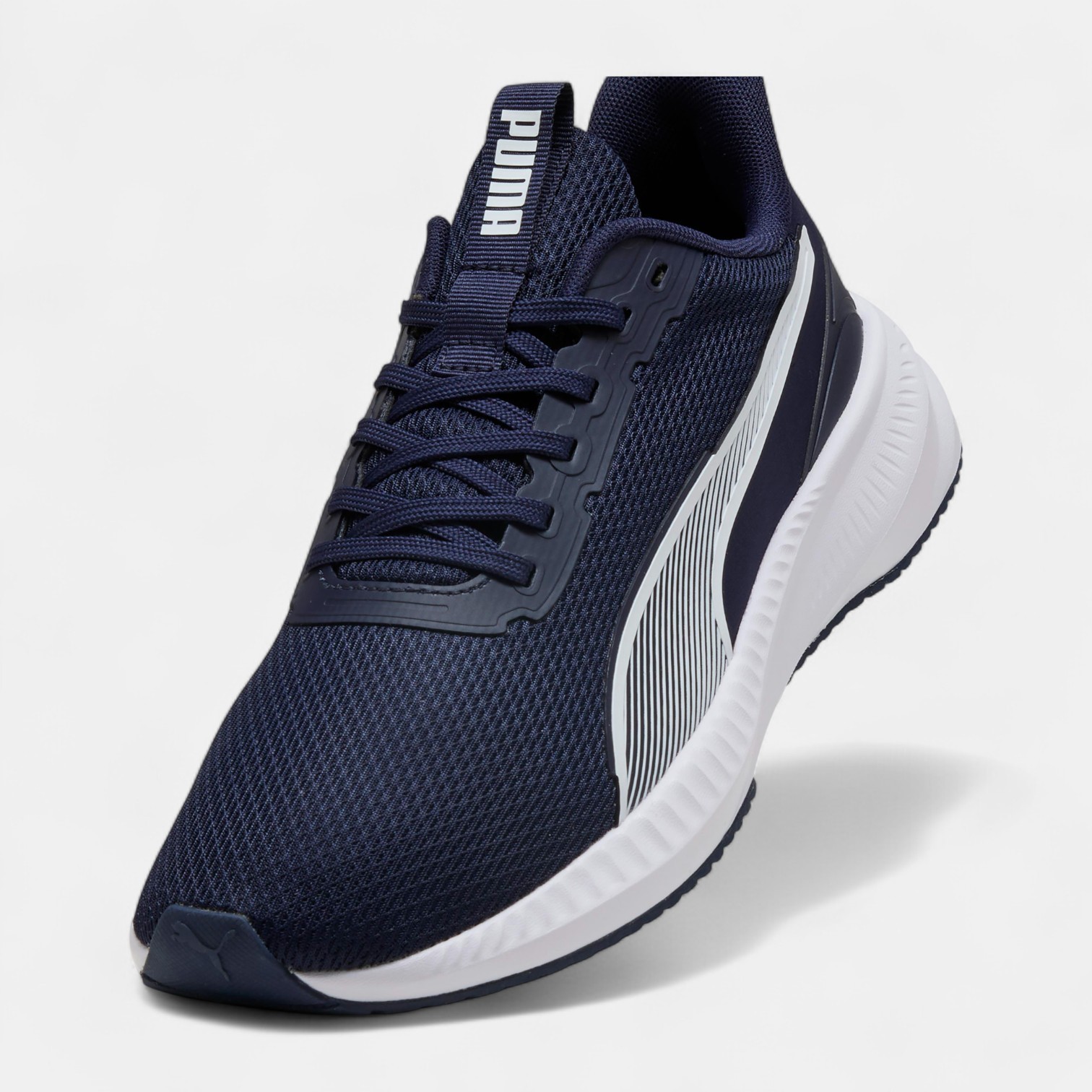 PUMA Flyer Lite 3 ERKEK SPOR AYAKKABI - LACİVERT BEYAZ