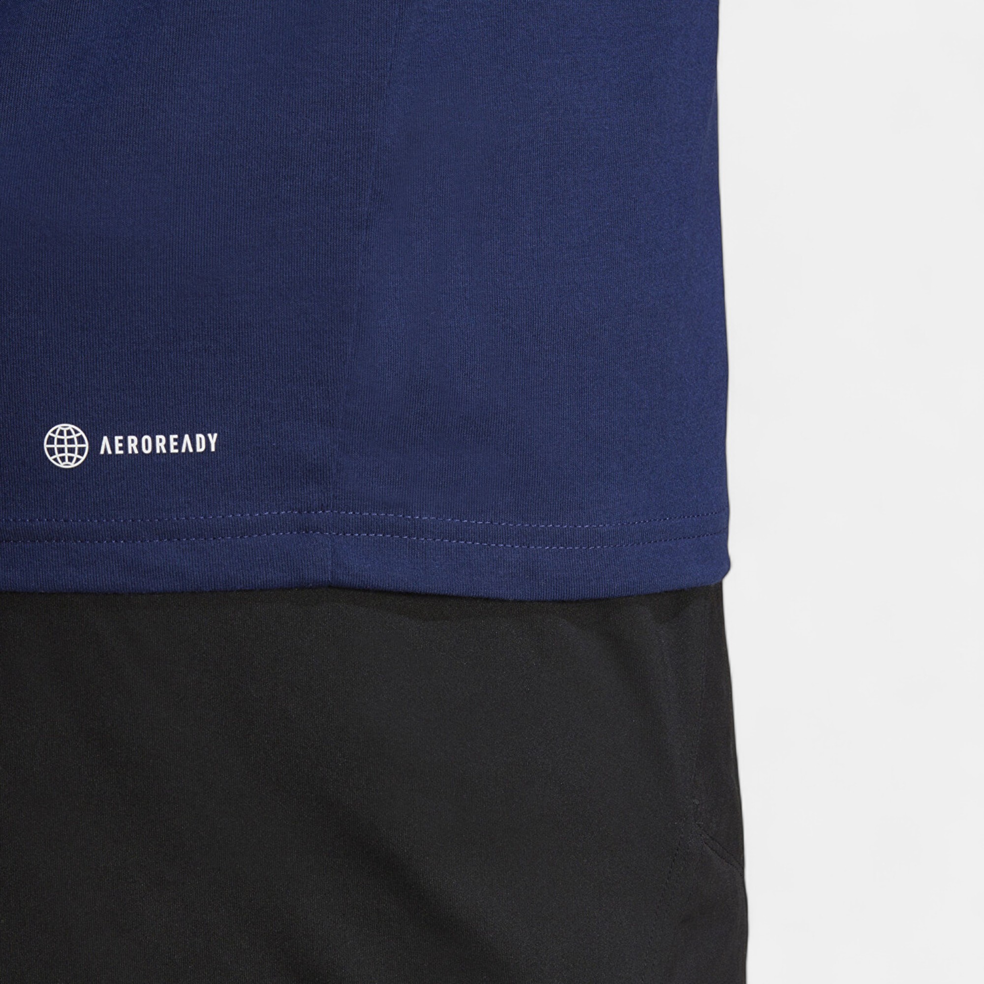 Adidas TRAİNİNG ESSENTİALS Feelready Logo Lacivert Erkek Tişörtü IB8275