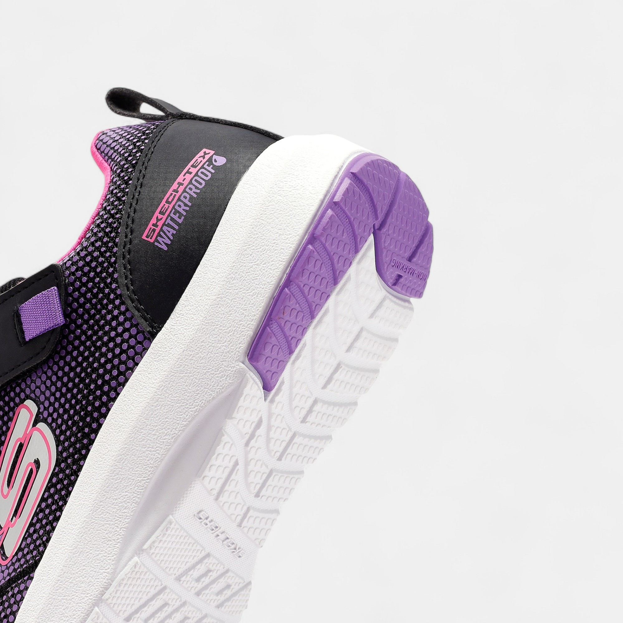 Skechers DYNAMİC TREAD - JOURNEY TİME 303387LBKHP Çocuk Spor Ayakkabı - SİYAH PEMBE