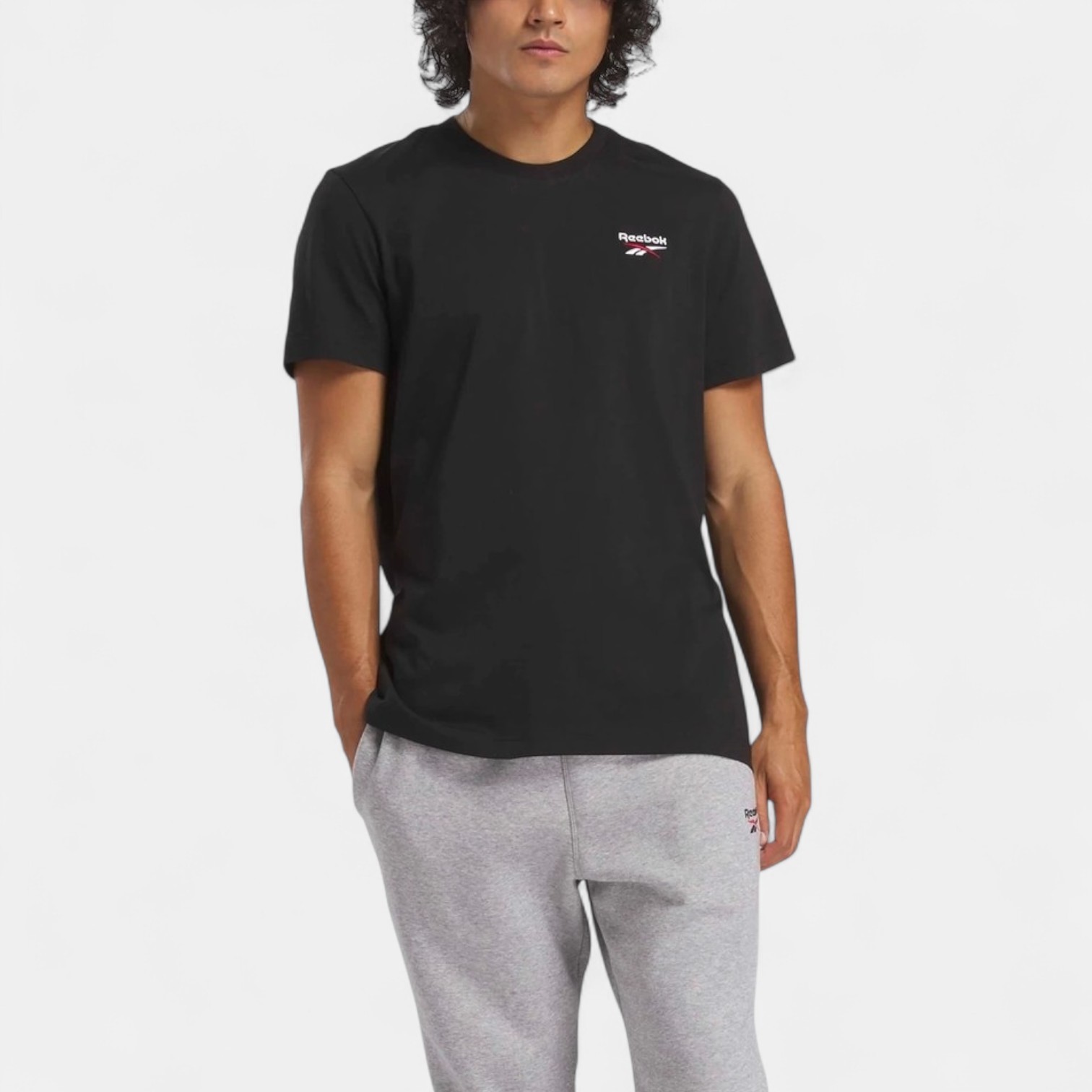 REEBOK NEW ID REG SL TEE Erkek Sıyah Tişört