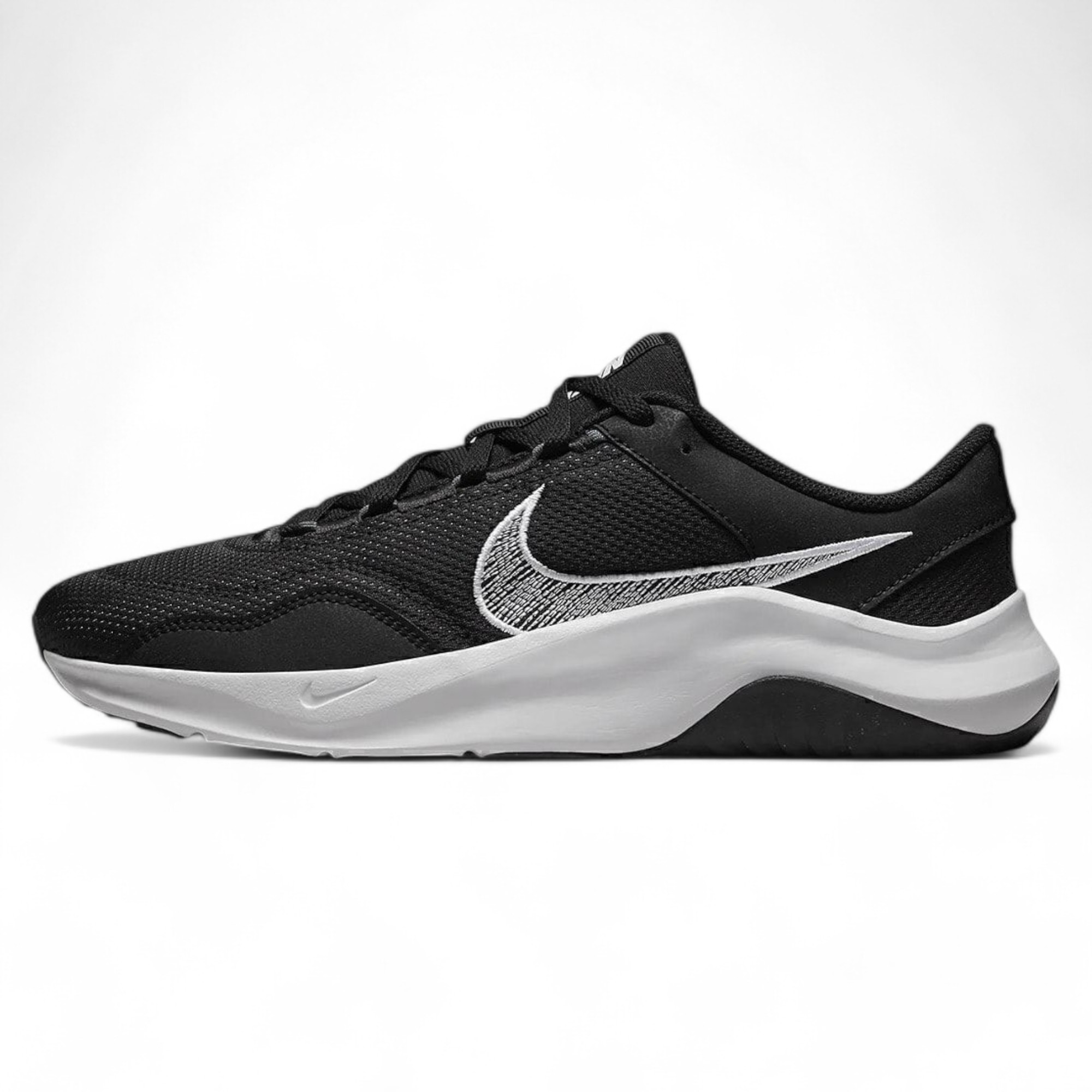 M NIKE LEGEND ESSENTIAL 3NN SPOR AYAKKABI - SIYAH BEYAZ