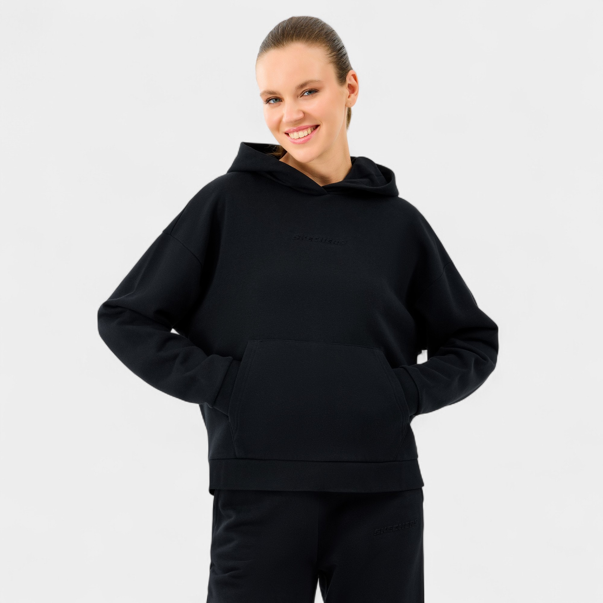 Skechers W Essential Hoodie Kadın Siyah Sweatshirt - Siyah