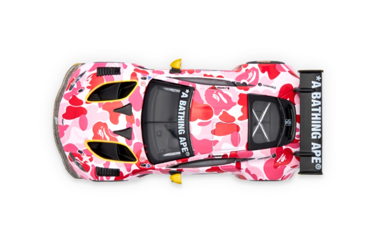 Pop Race Aston Martin BAPE® x Aston Martin GT3 Pink -PR64-AMBA-21PK