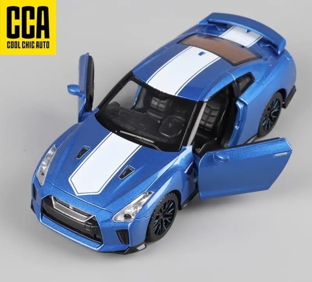 Cool Chic Auto Nissan GT-R (R35) 50th Anniversary Edition 1:42 