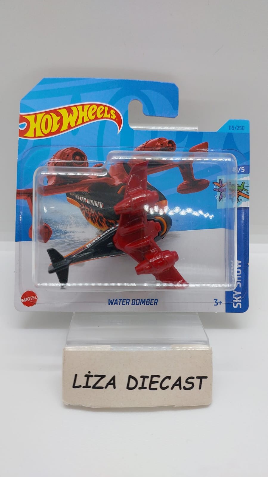 Hot Wheels Sky Show Water Bomber -HKH91