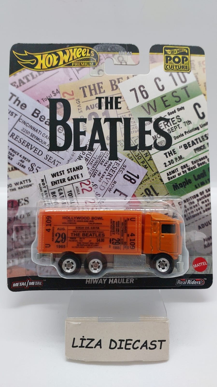 Hot Wheels Premium Pop Culture The Beatles Hiway Hauler -HVJ41