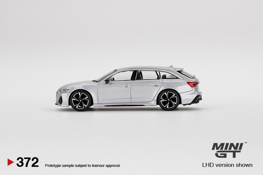 Mini GT Audi RS 6 Avant Carbon Black Edition Florett Silver -MGT00372-L