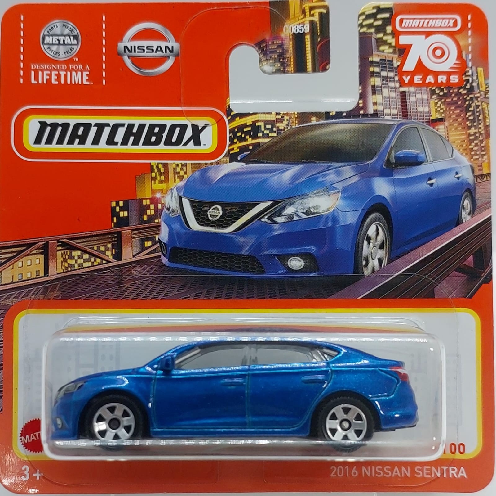 Matchbox 70 Years 2016 Nissan Sentra -HLC53