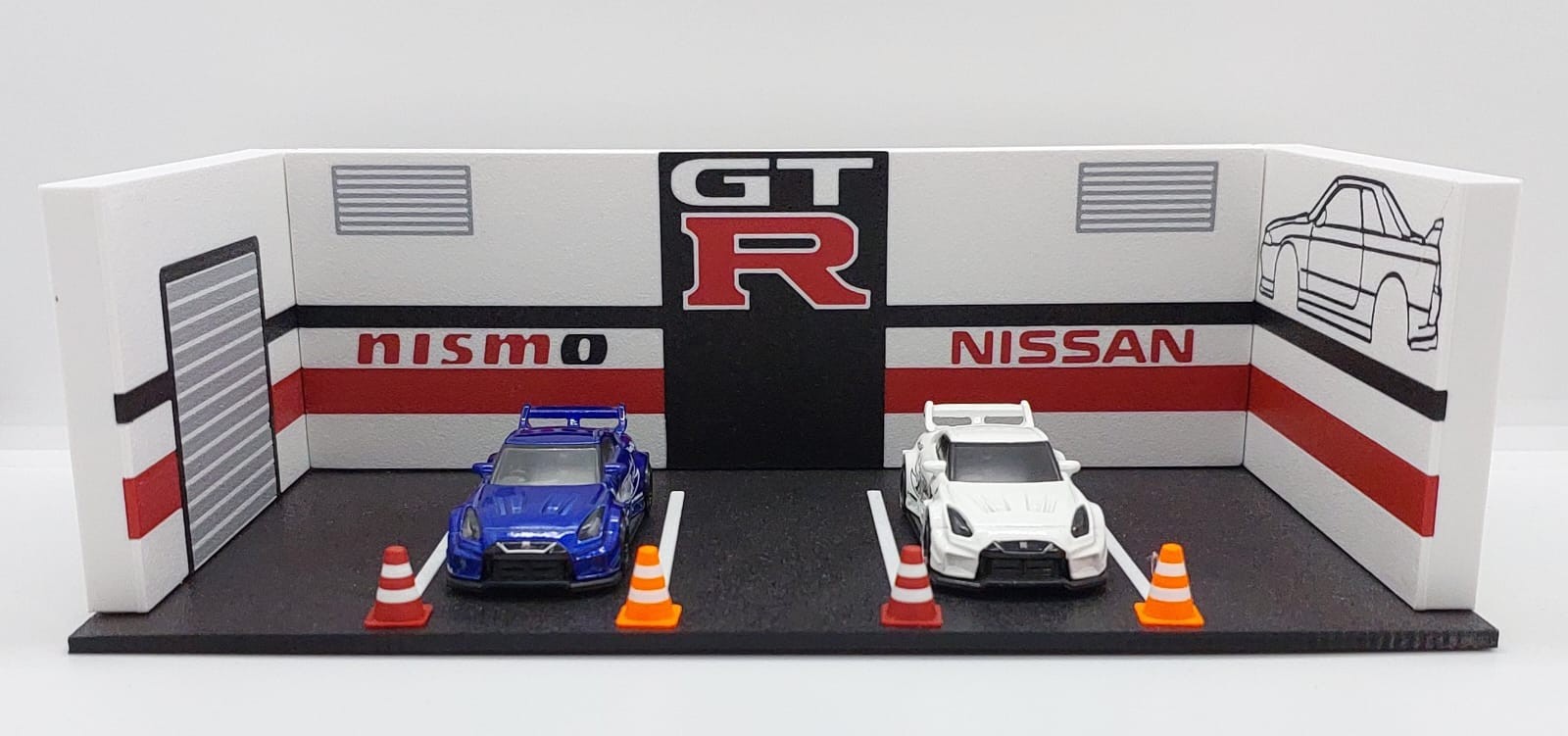 Shoreline 3D Printer Baskı "Nissan GT-R Nismo" Diorama Garaj