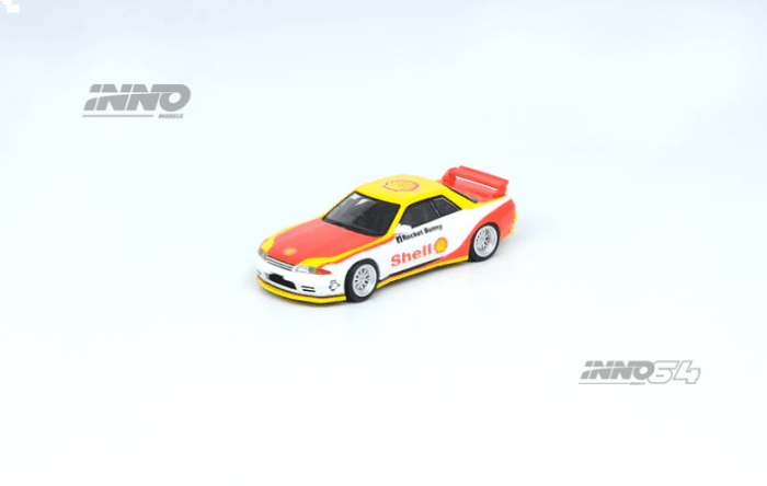Inno64 Shell Nissan Skyline GT-R (R32) Pandem Rocket Bunny -IN64-R32P-SHELL