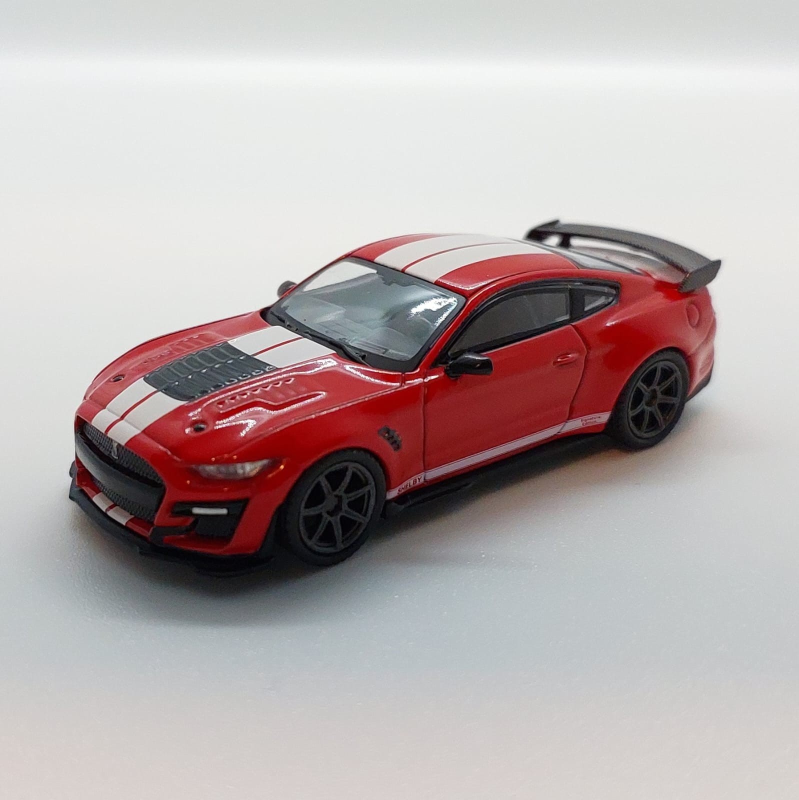 MiniGT Shelby GT500 SE Widebody Ford Race Red #389 (açılmış model, açıklamayı okuyunuz)