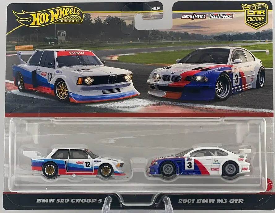 Hot Wheels Premium BMW 320 – Maßstab 1:64, Car Culture 2er-Pack, Real Riders Reifen, Metallkarosserie, Sammleredition Für Erwachsene