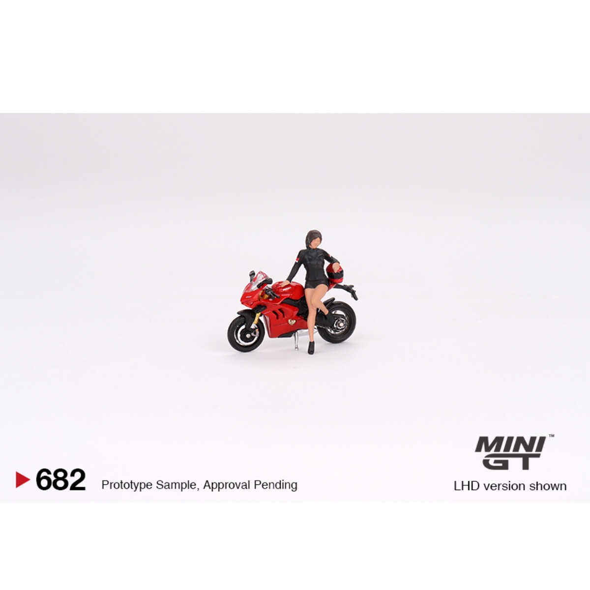 Mini GT 1/64 Ducati Panigale V4 S w/ Ducati Girl MGT00682