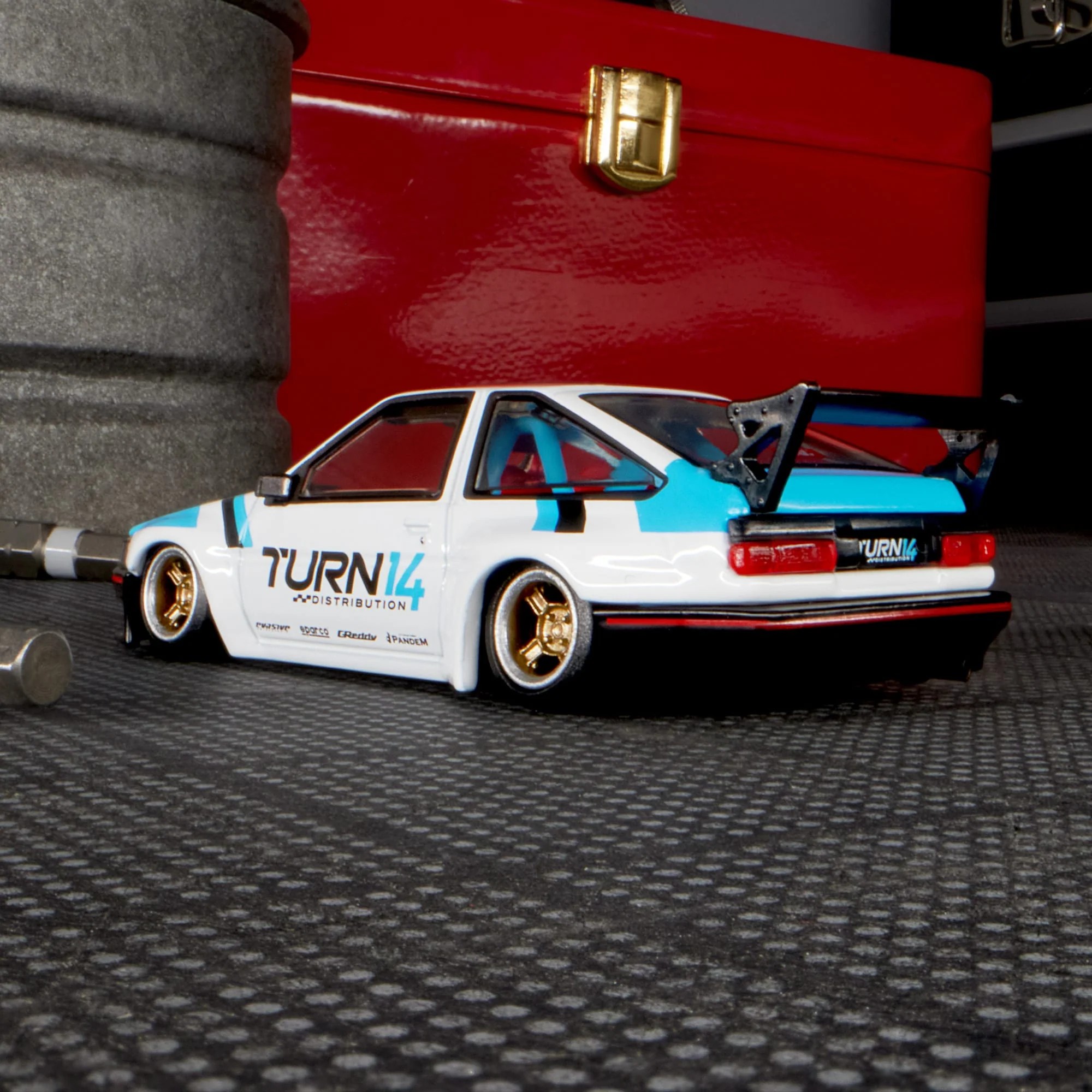 Hot Wheels Collectors Elite 64 Toyota Corolla Levin (AE86) Custom -JCV06