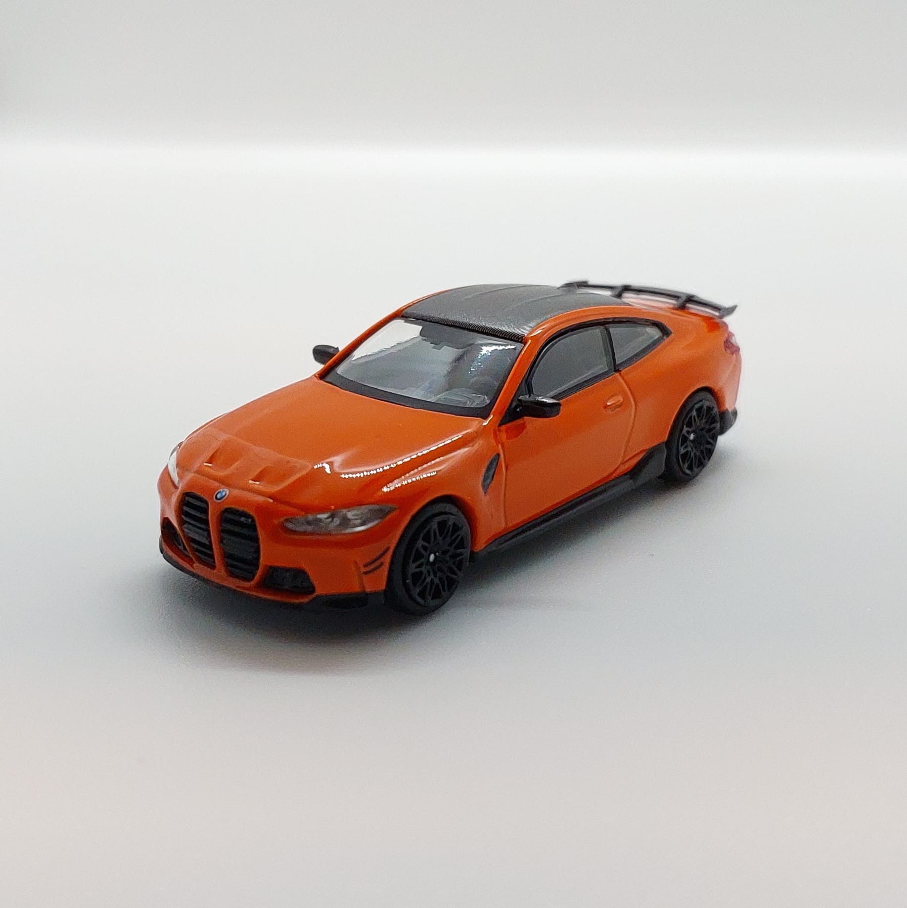 Mini GT BMW M4 M-Performance -Fire Orange #526 (açılmış model, açıklamayı okuyunuz)