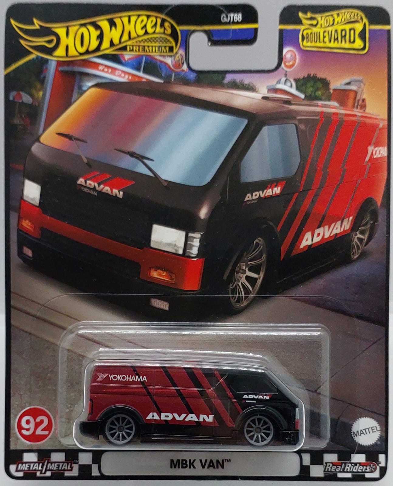 Hot Wheels Premium Boulevard Mbk Van -HRT67 + Koruma Kabı