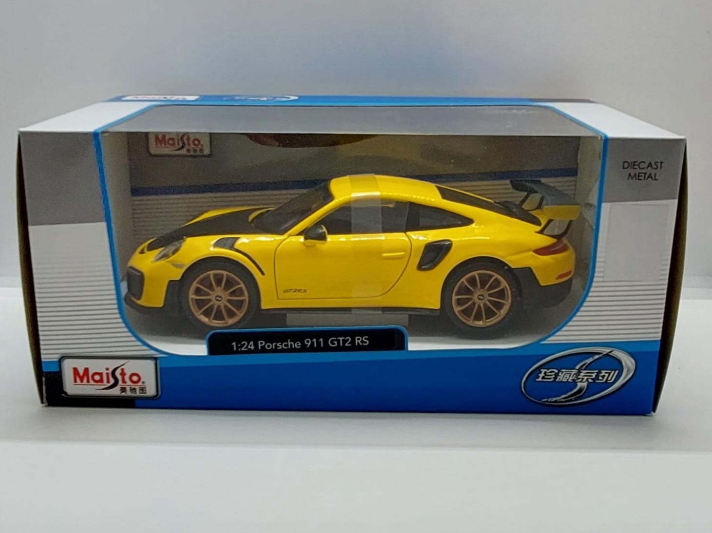 Maisto Porsche 911 GT2 RS 1:24