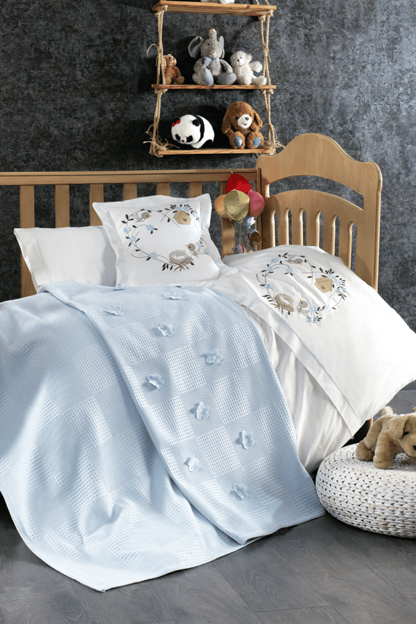 Cemre 5 Parça %100 Pamuk, 3D Çiçek Ve Kuş Desenli Mavi Bebek Nevresim Takımı