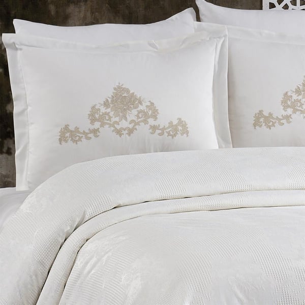 Mina 6 Parça Pamuk Şönil Pike Yatak Örtülü Nakışlı Çift Kişilik Pike Takımı Krem