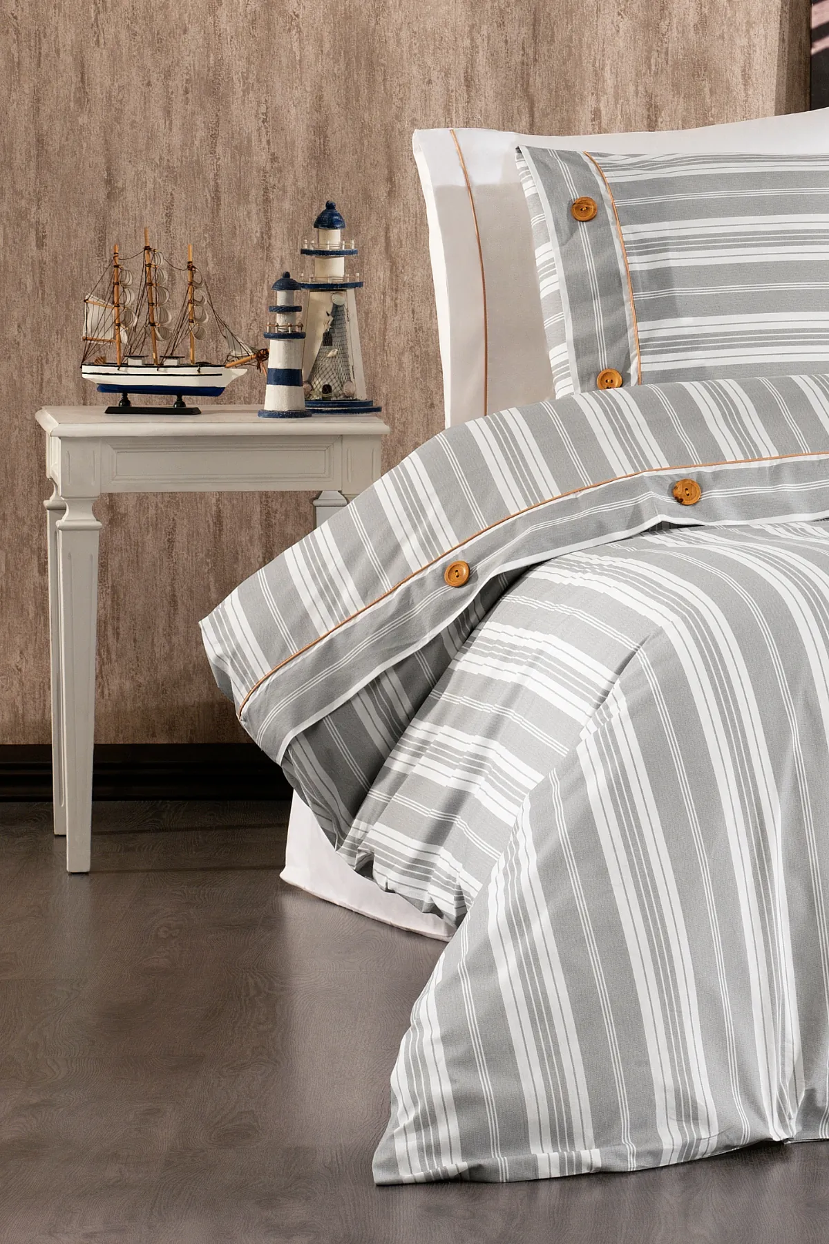 Valentia %100 Pamuk, Ahşap Düğmeli, Çizgili Kumaşlı 4 Parça Premium Tek Kişilik Nevresim Takımı Gri