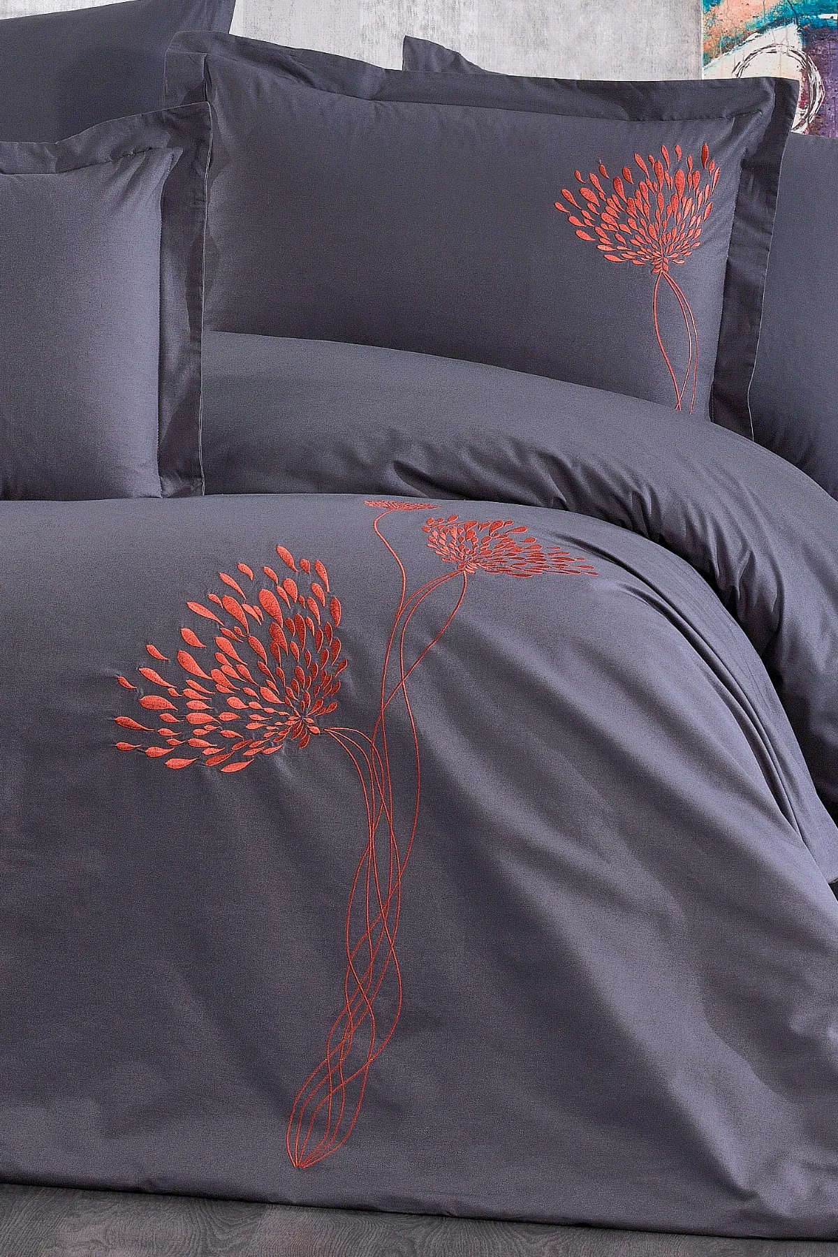 6 Parça %100 Pamuk Modern Turuncu Çiçek Nakışlı Çift Kişilik Nevresim Takımı Antrasit