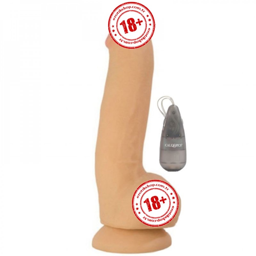 Calexotics Max Vibrating 20 cm Realistik Penis Made İn USA