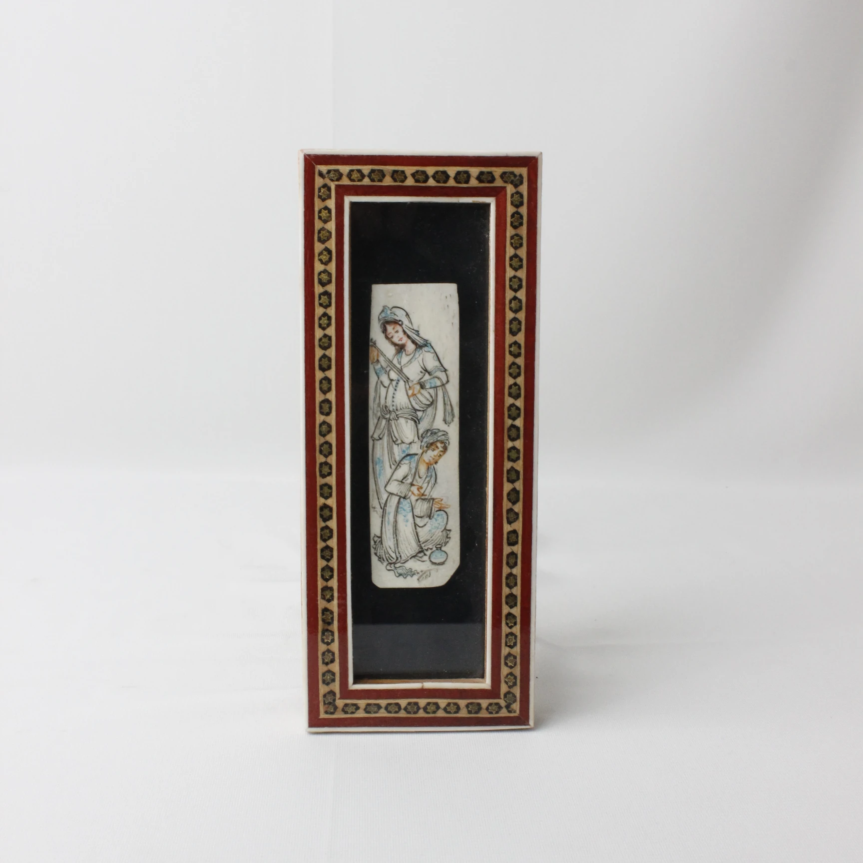 Sanatçı İmzalı Hatem Çerçevesinde El Boyama Kadın Tasvirleri 