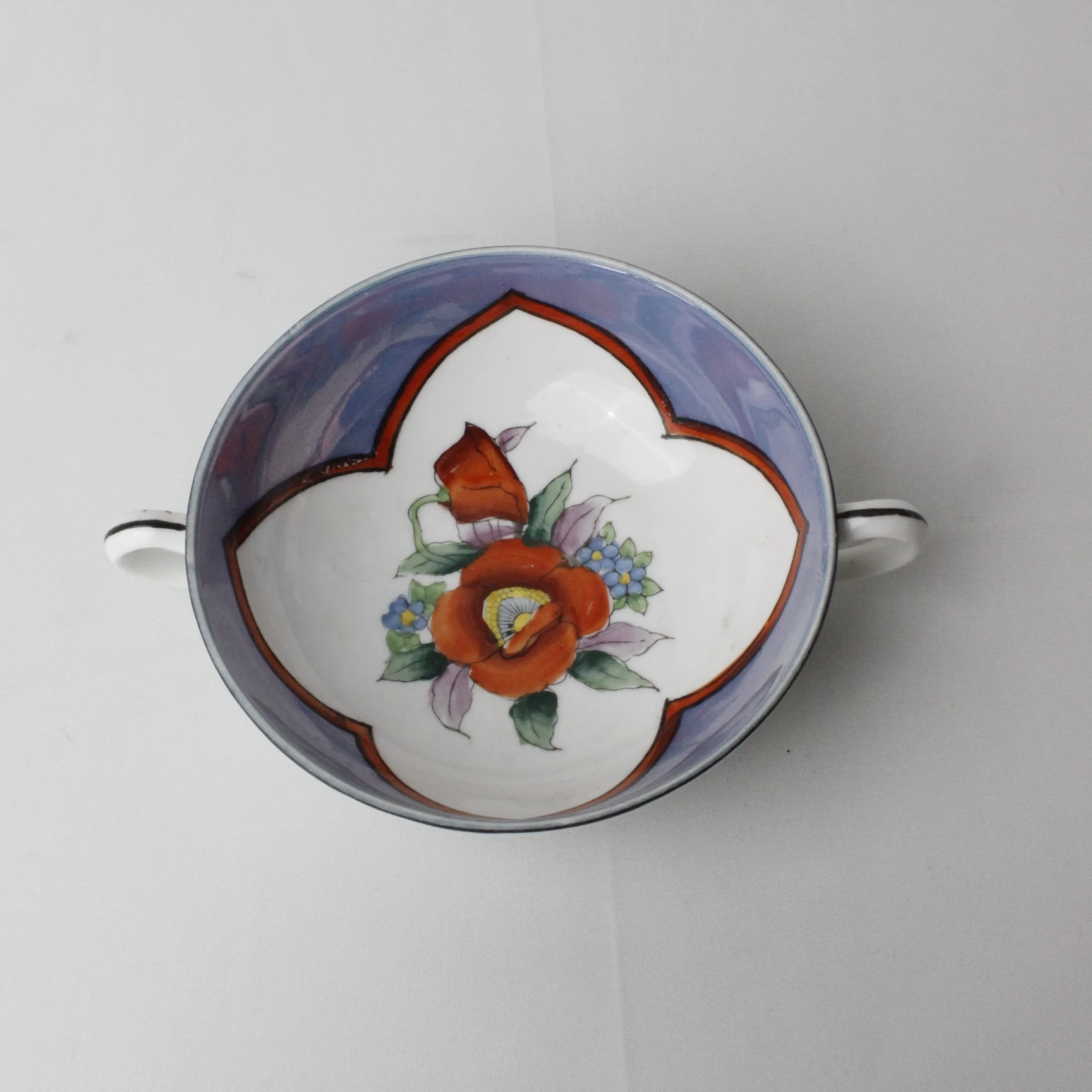 Japan Damgalı El Boyama Çiçek Motifli Çift Kulplu Kase