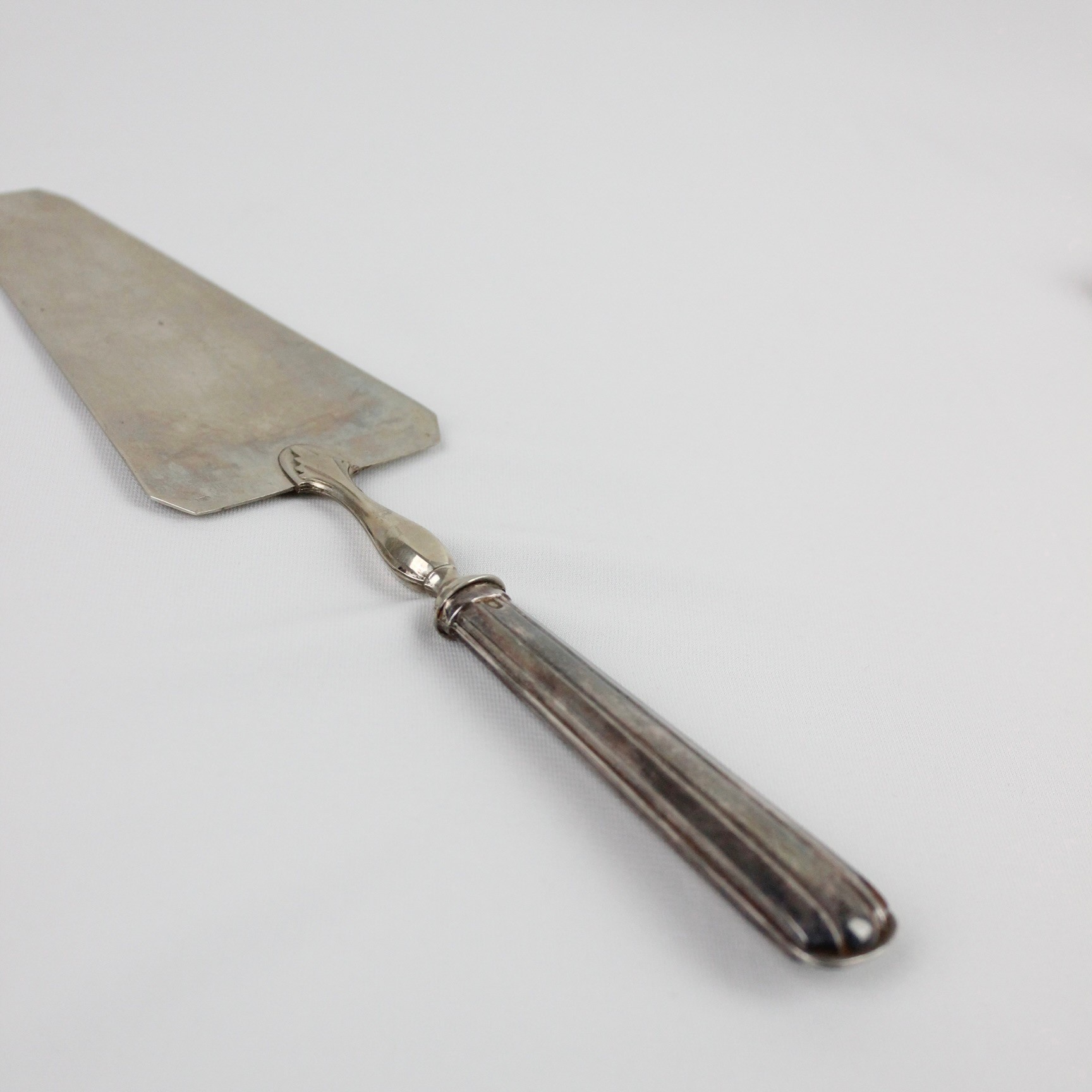 A. Foch DIJON Marka Dönem Kutusunda Antika Servis Spatulası 