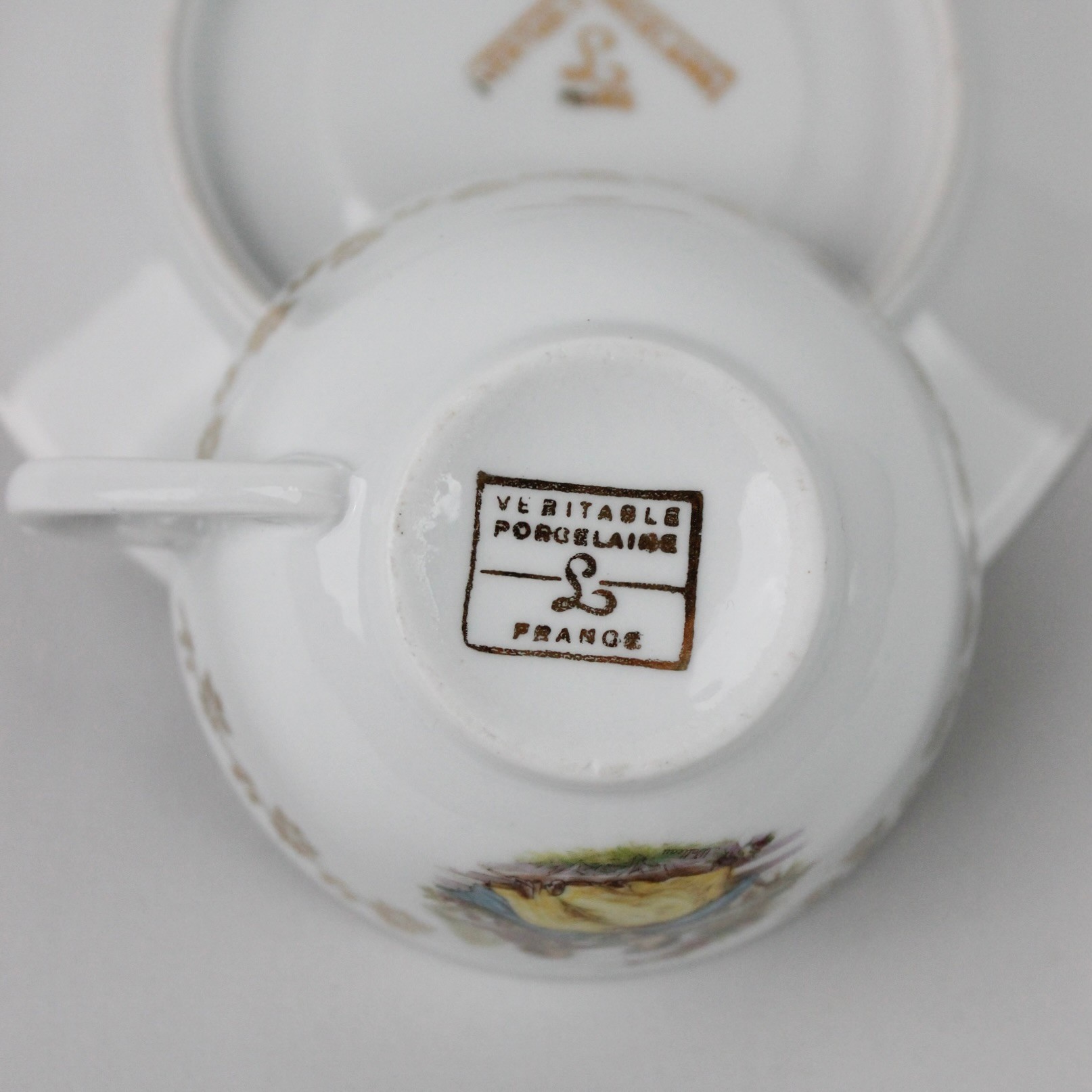 Fragonard Desenli Veritable Porcelaıne Kahve Fincanı