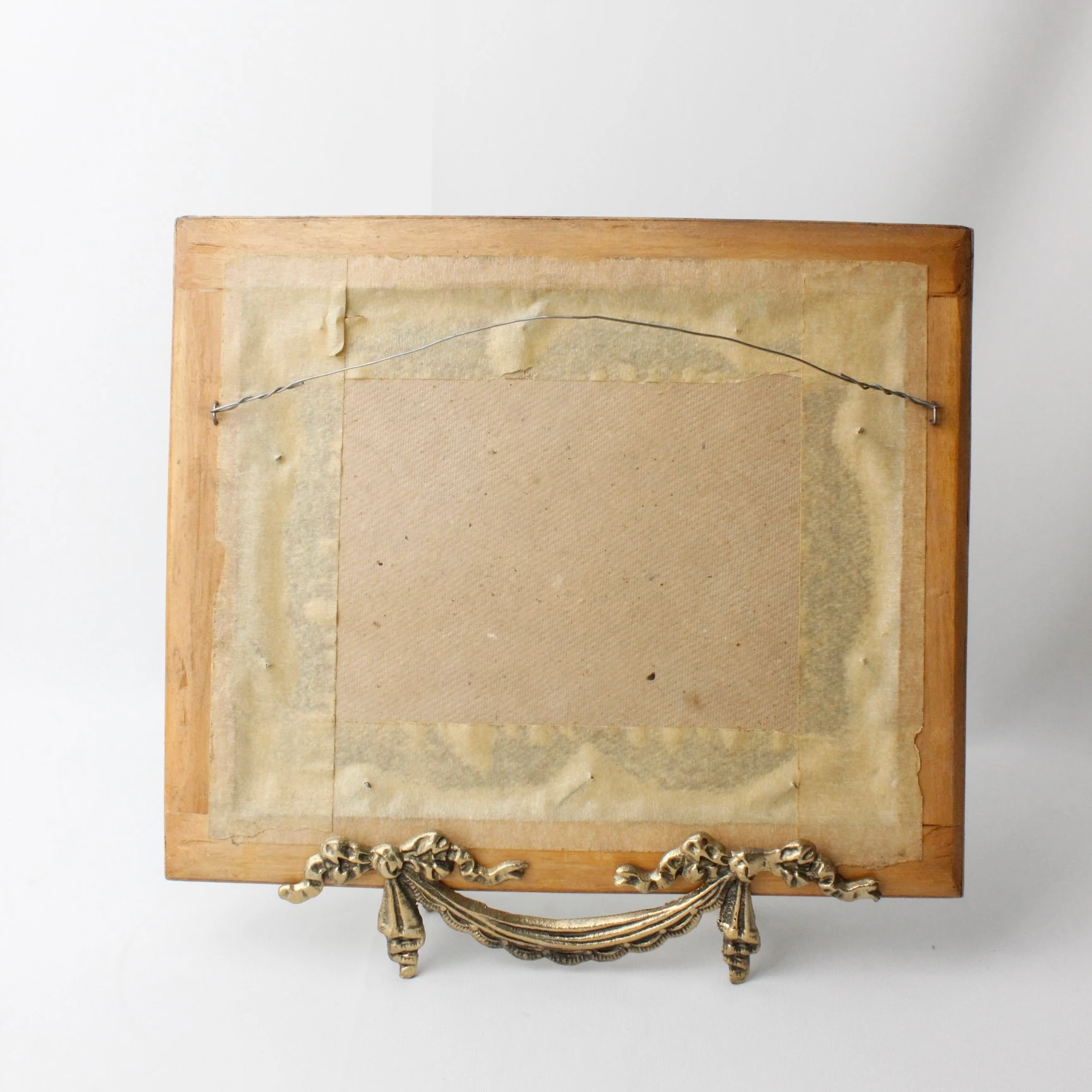 Hatem Çerçevesinde Tezhip Sanatlı ve El Boyama Minyatür Sanatlı Tablo