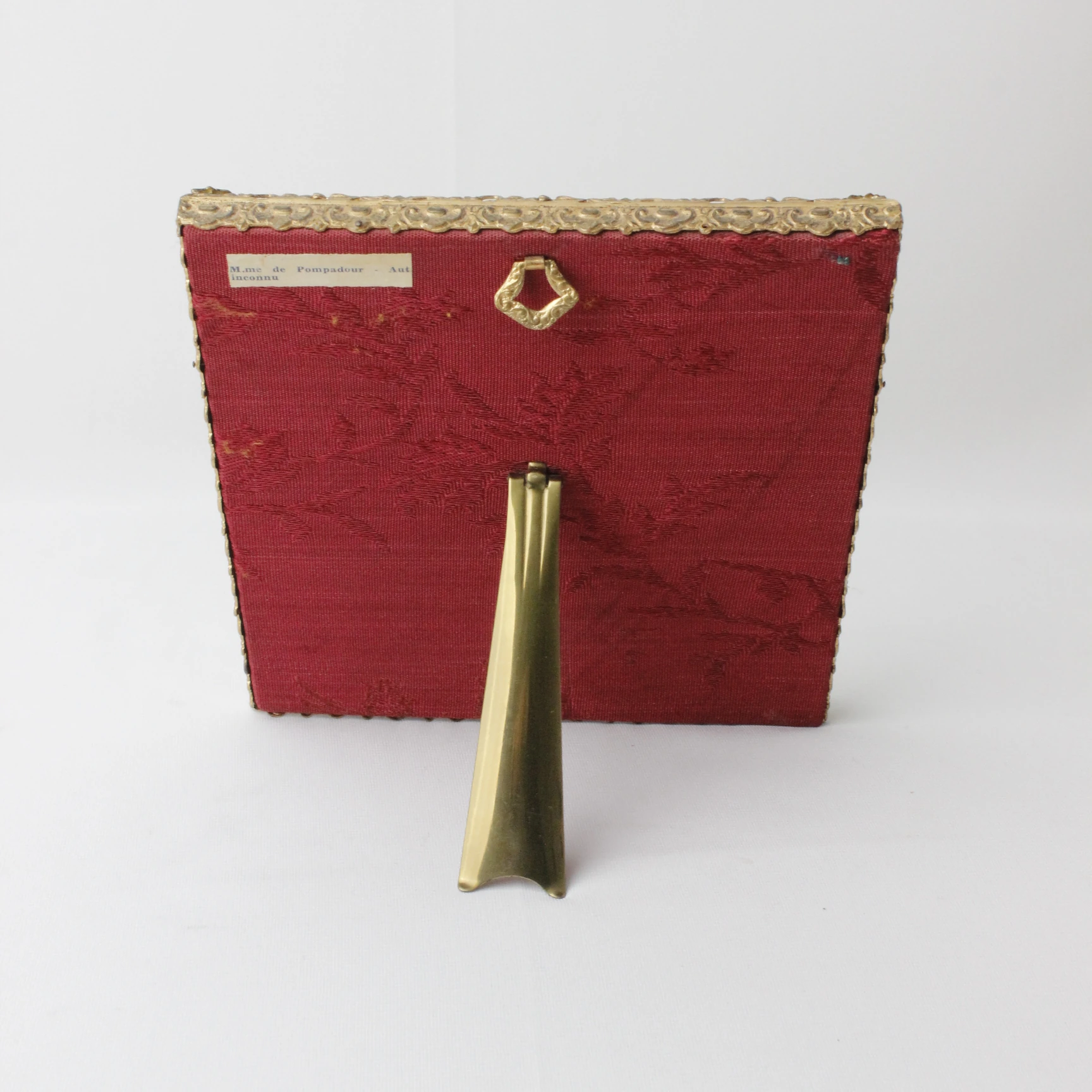 Bronz Çerçevesinde Fil Dişi Üzeri El Boyama Asırlık Sanatçı İmzalı Kadın Portresi 