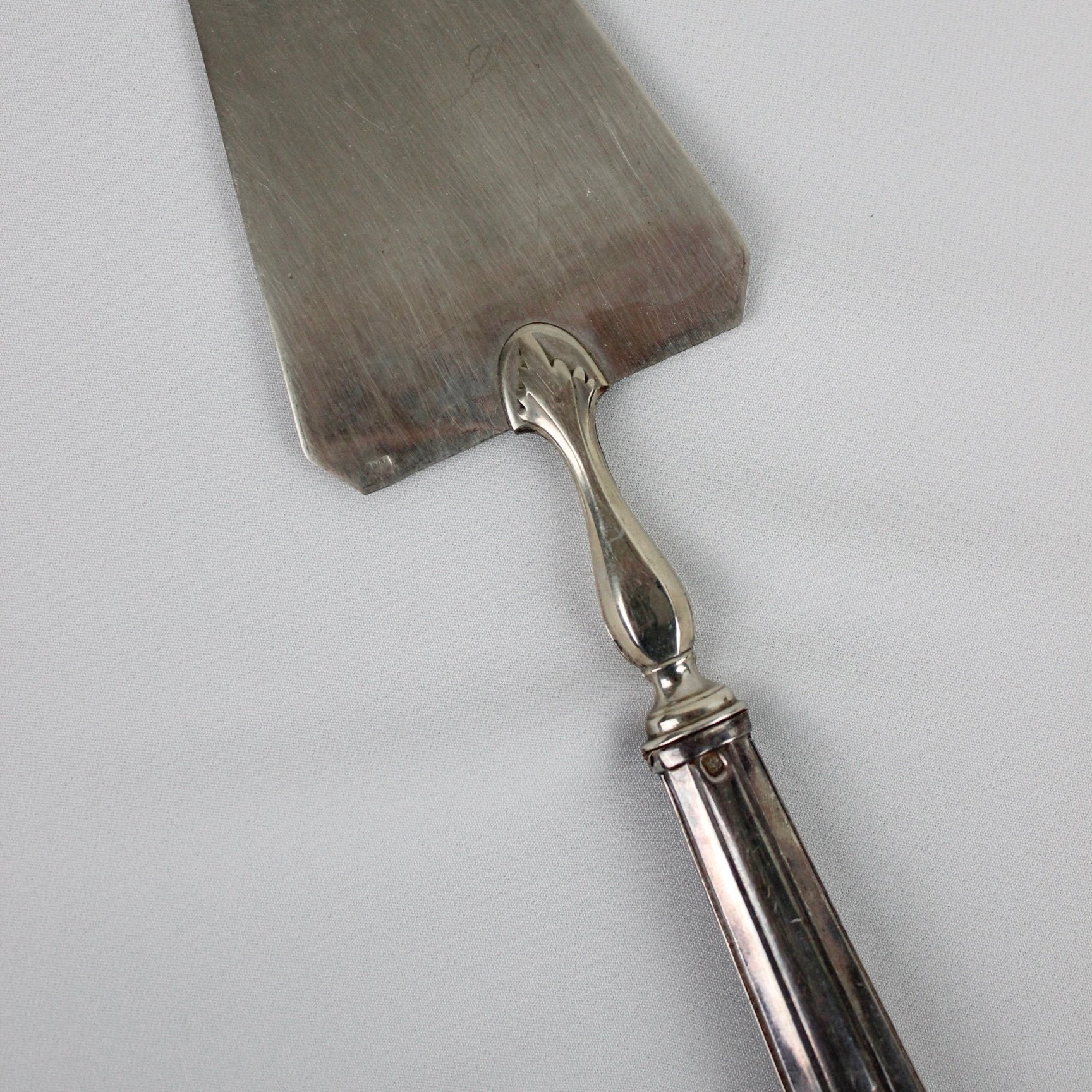 A. Foch DIJON Marka Dönem Kutusunda Antika Servis Spatulası 