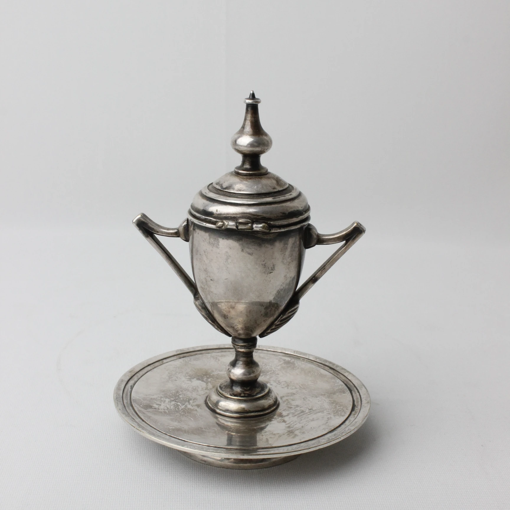 Kupa Formunda Avrupa Gümüş Kaplama Hokka 