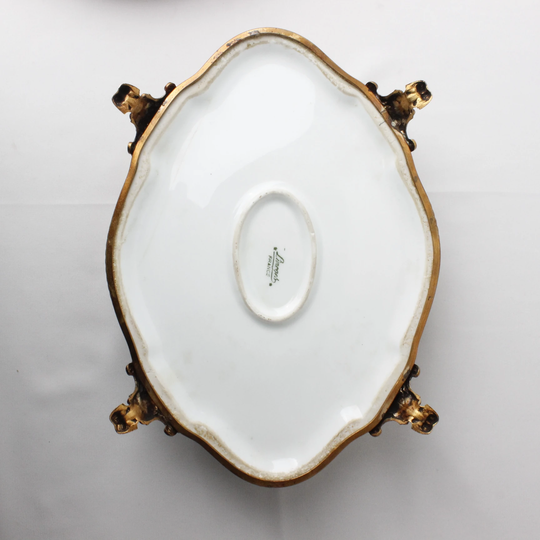 Limoges France Dev Boy Çiçek Motifli El Boyama Porselen Kutu 