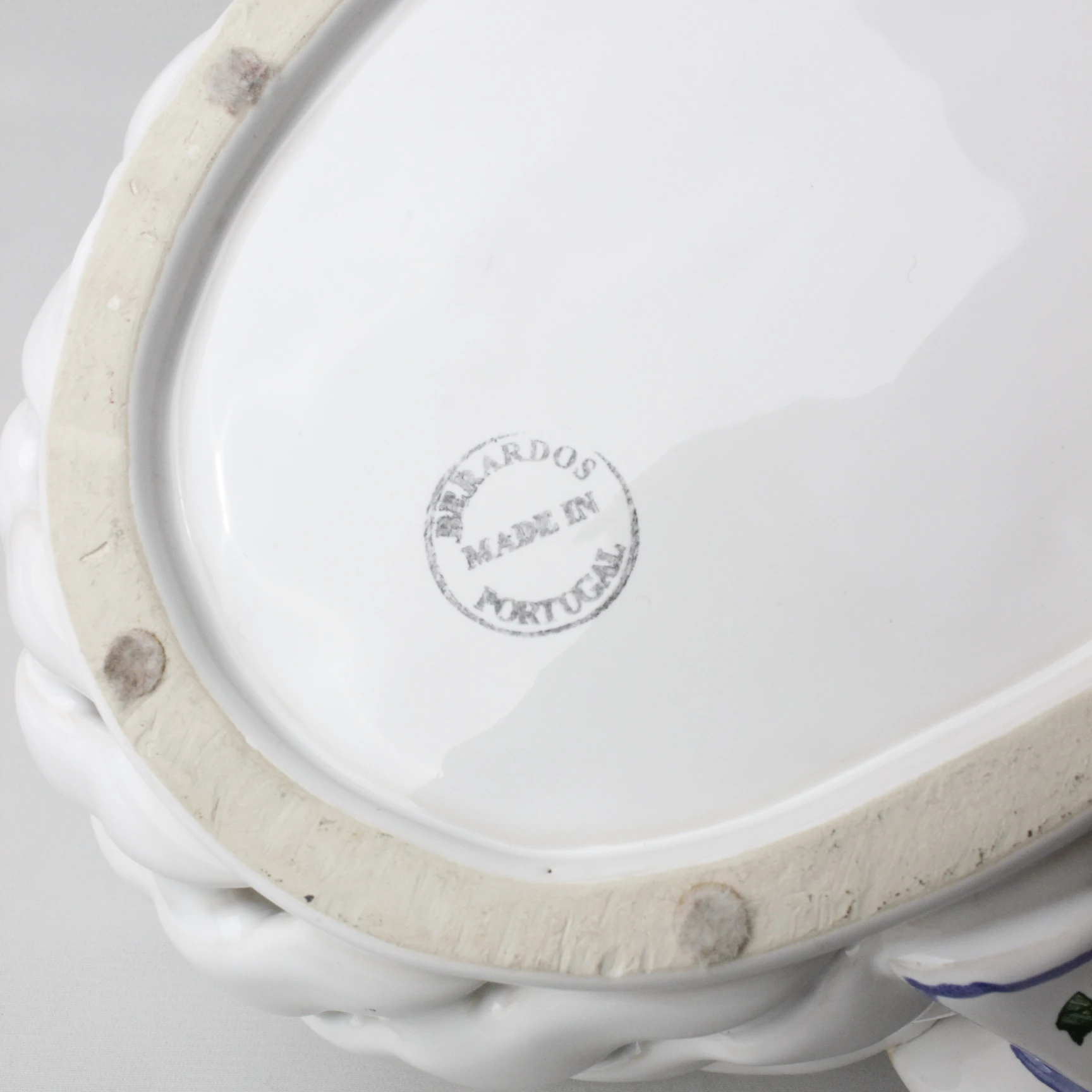 Portugal Damgalı Büyük Boy Fiyonk Detaylı Porselen Sepet