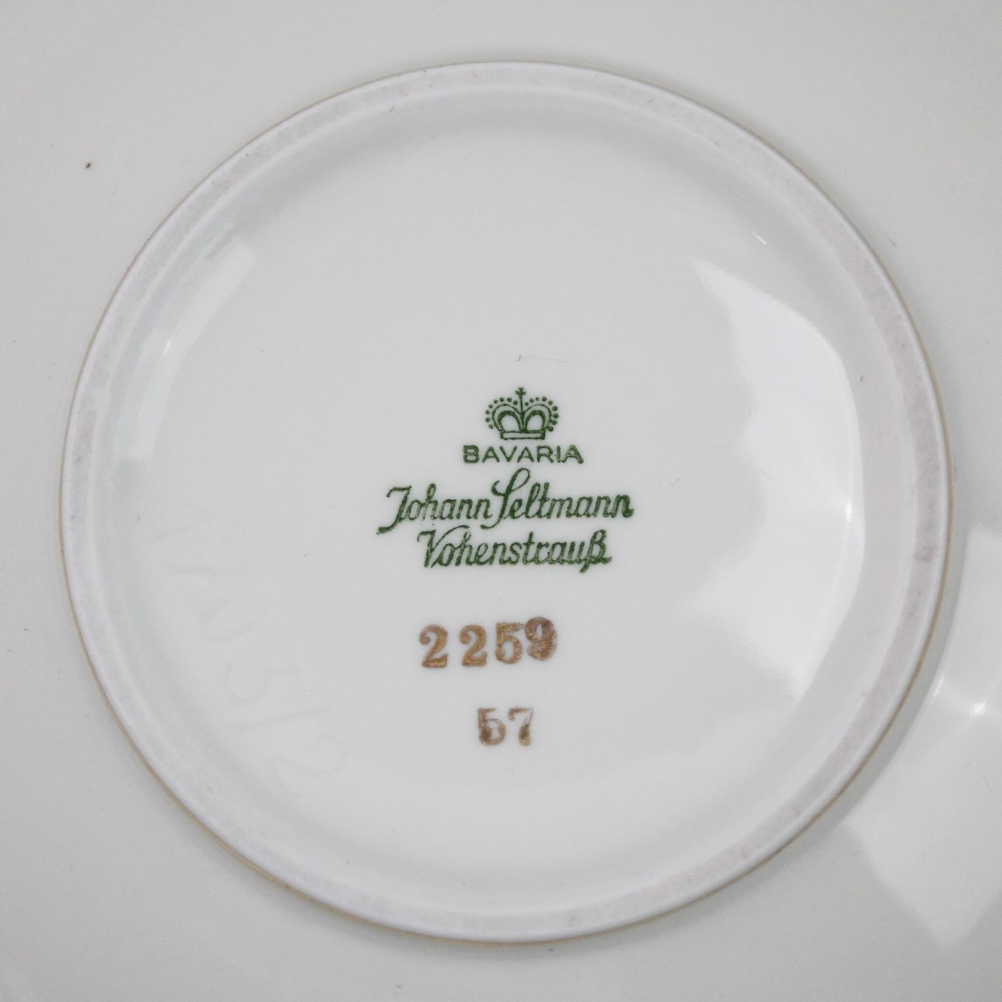 Seltmann Bavaria 15 cm Çapında Çiçek Desenli Antika Bonboniyer 