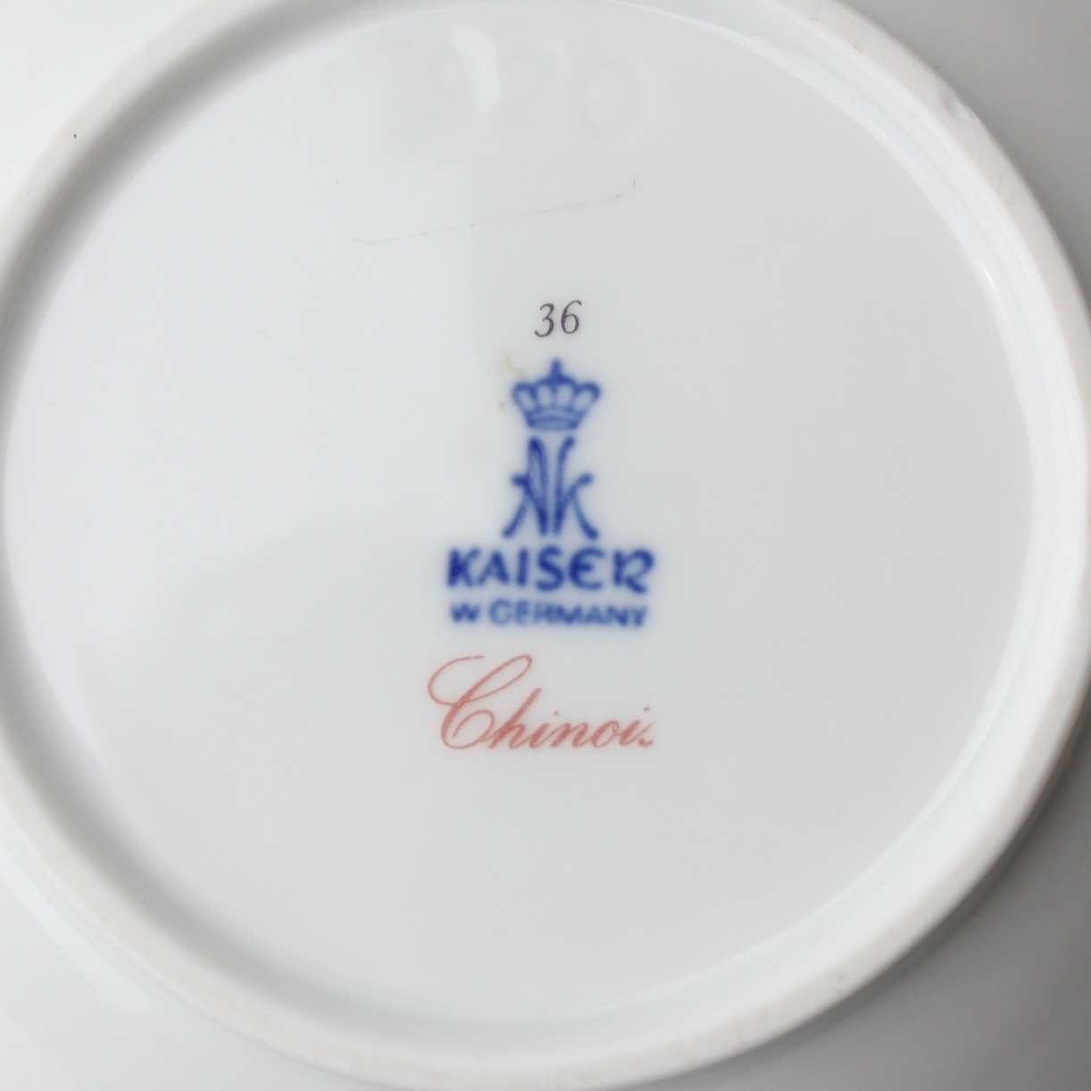 Kaiser İmalat Damgalı Porselen Sunumluk