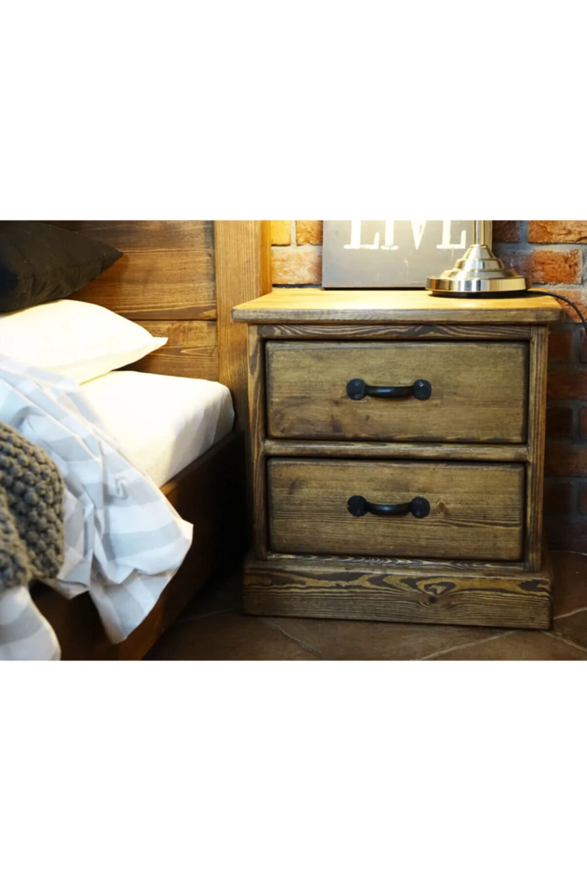 Ensamo E-1 Çekmeceli Ahşap Komodin