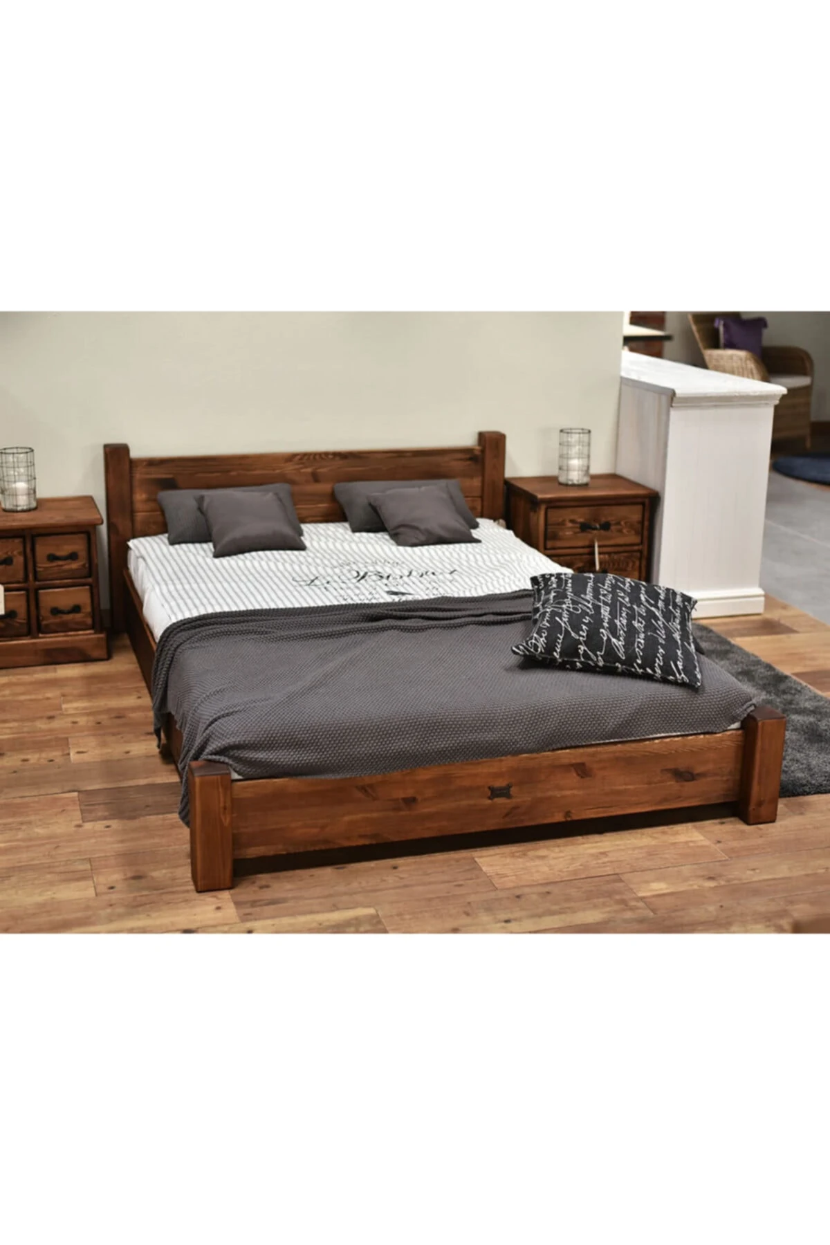 Ensamo E-20 Ahşap Karyola