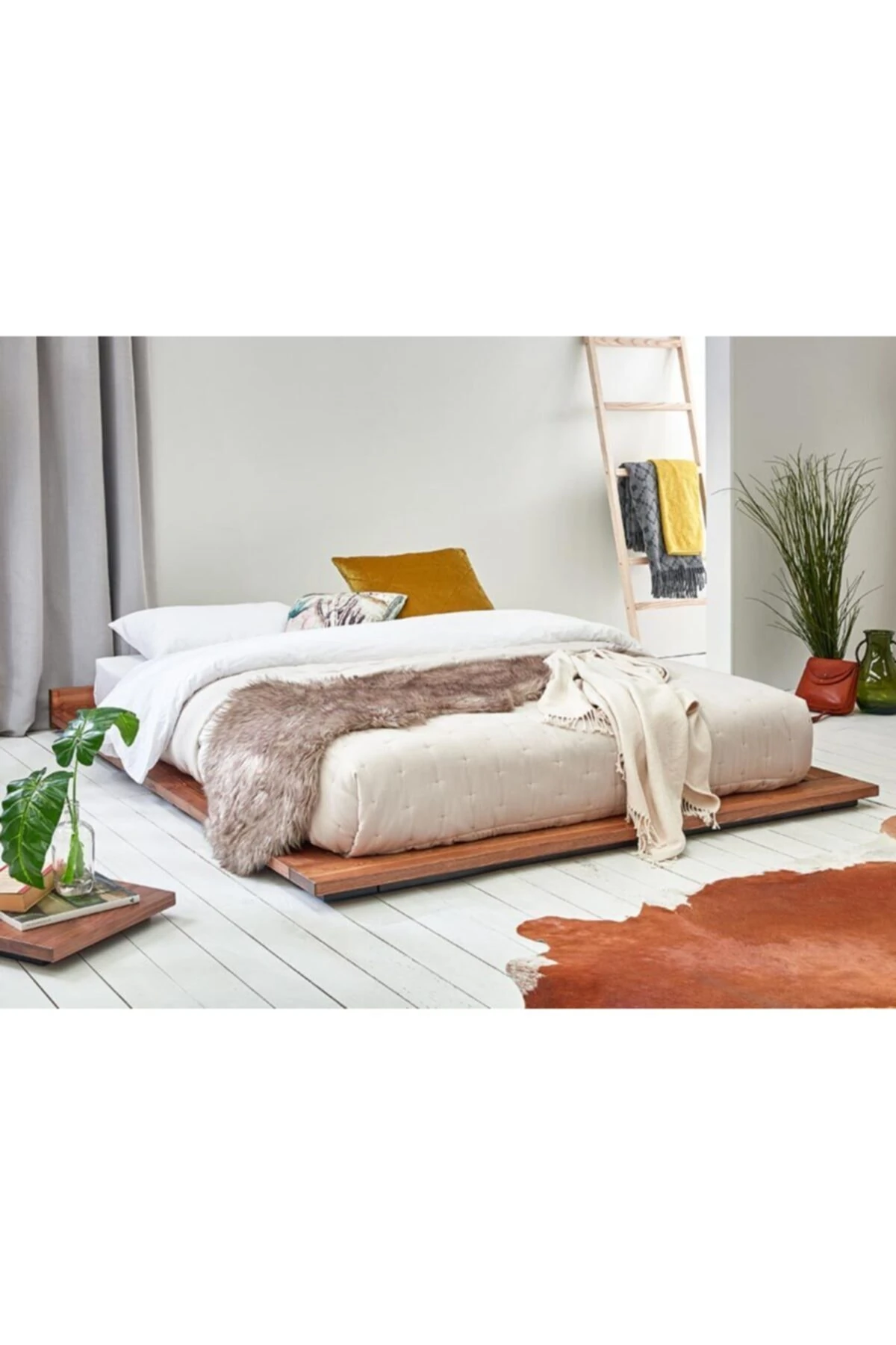 Ensamo E-4 Ahşap Karyola