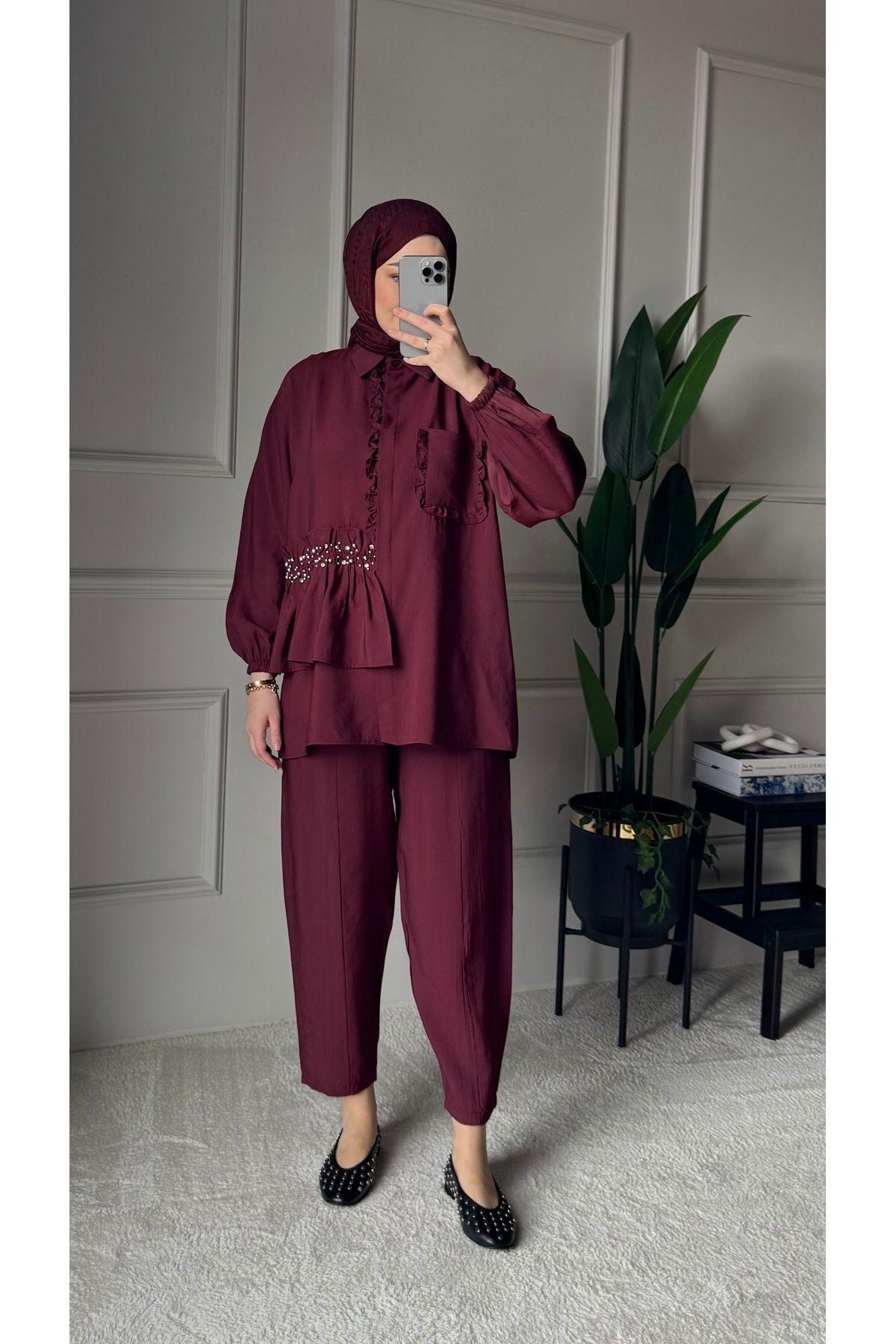 Taşlı Fırfır Detaylı Gömlek Pantolon Tesettür İkili Takım - Bordo
