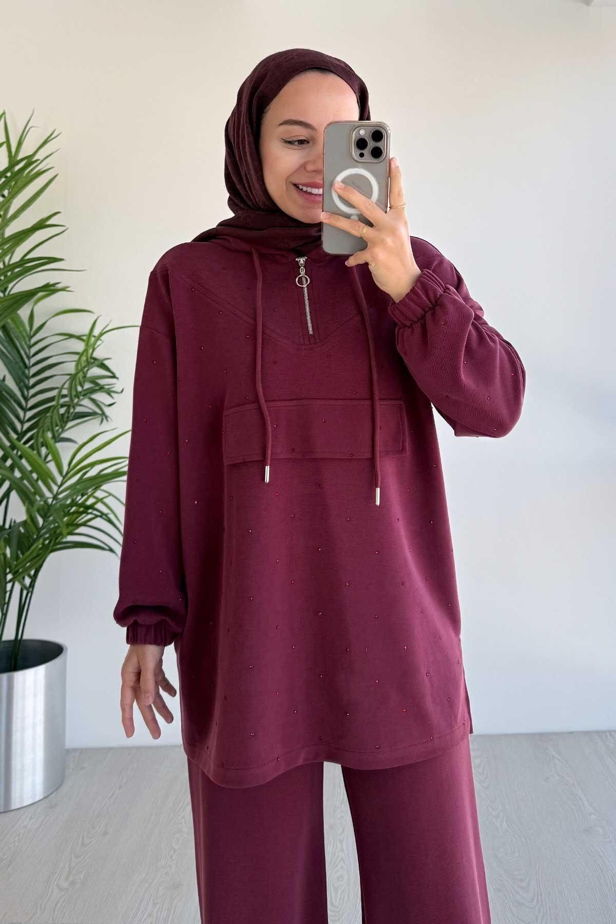 Kapüşonlu Önü Taşlı Premium Kumaş Sweat Pantolon İkili Takım
