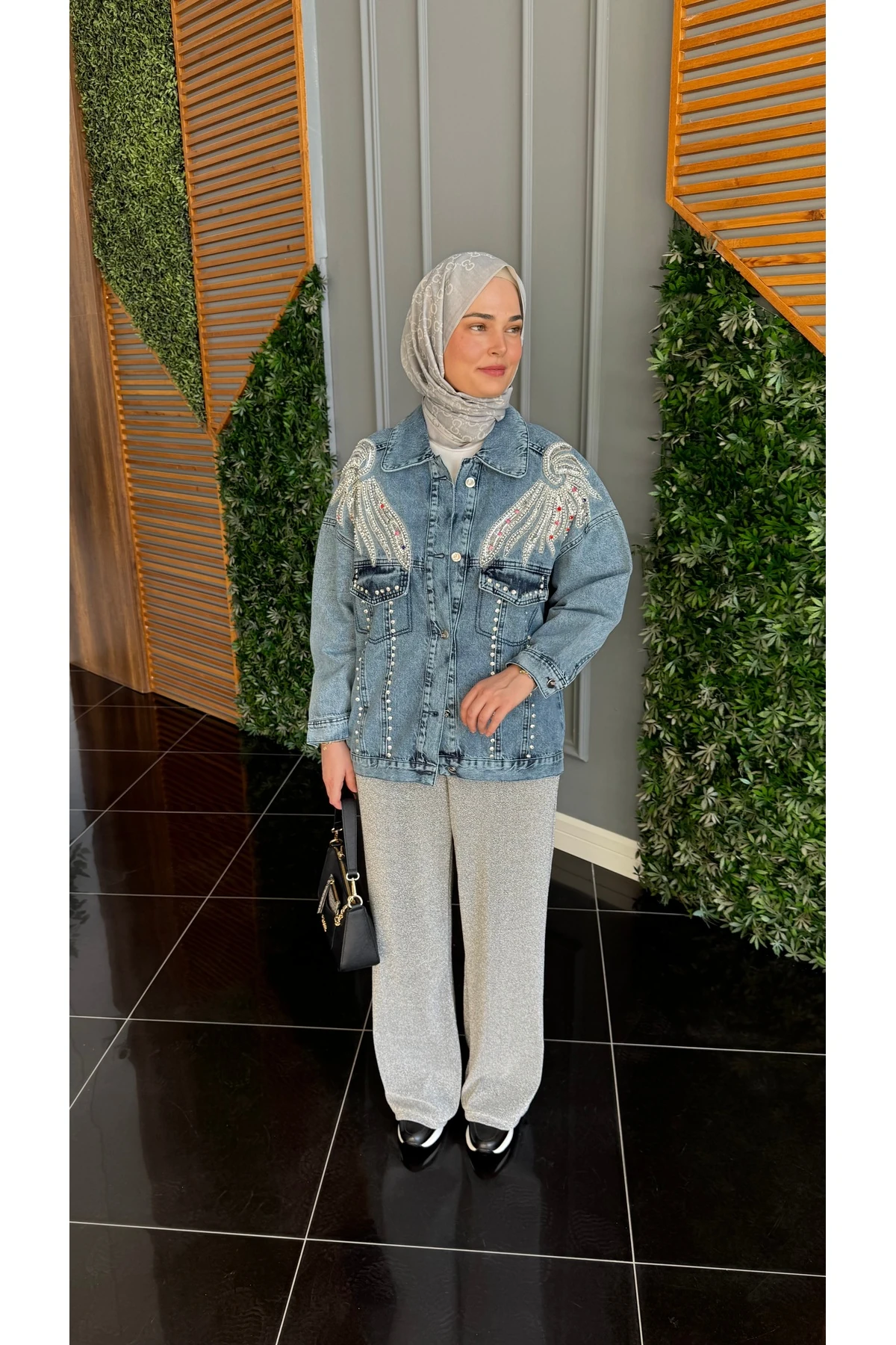 Mira Taş/Payet İşlemeli Kot Ceket - Mavi