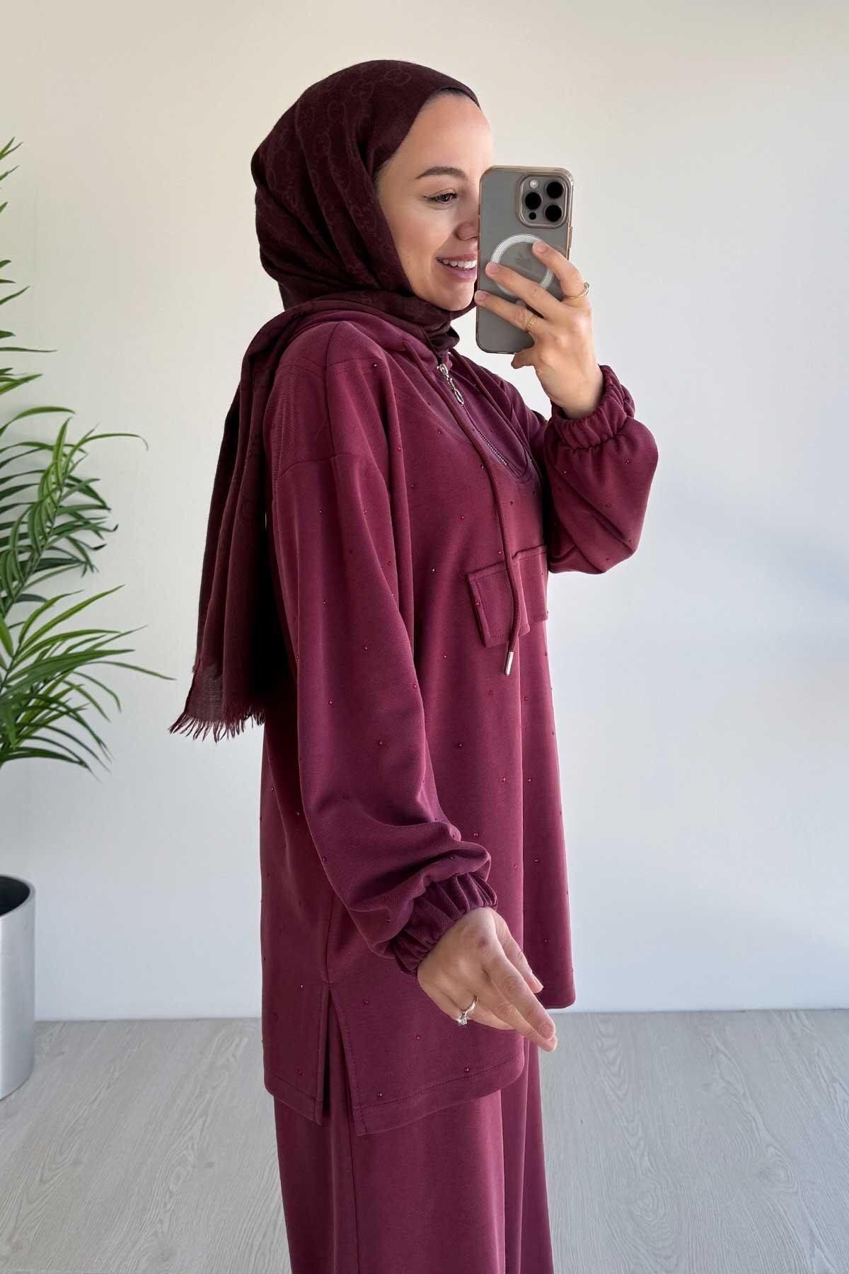 Kapüşonlu Önü Taşlı Premium Kumaş Sweat Pantolon İkili Takım