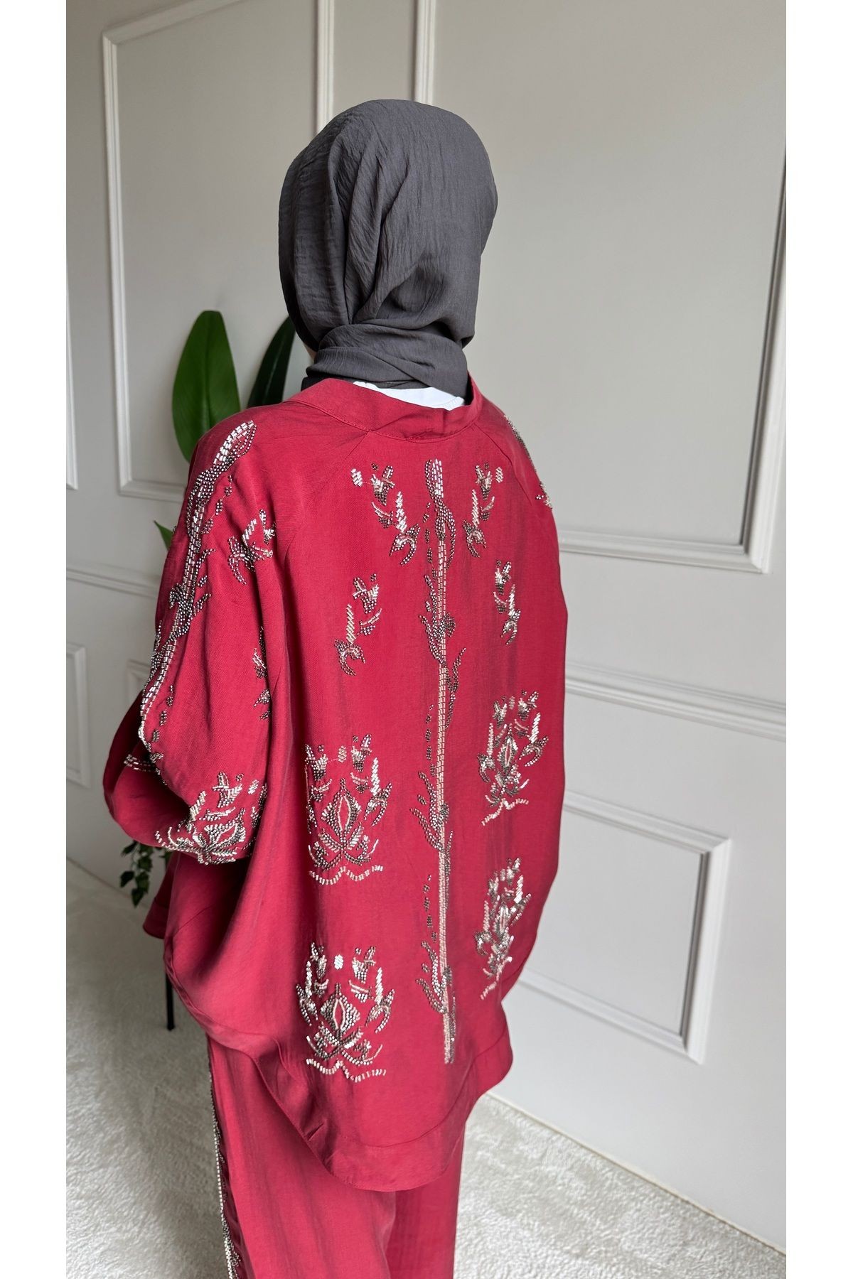 ORFEO NEGRO Taş İşlemeli Kimono ve Pantolon İkili Takım