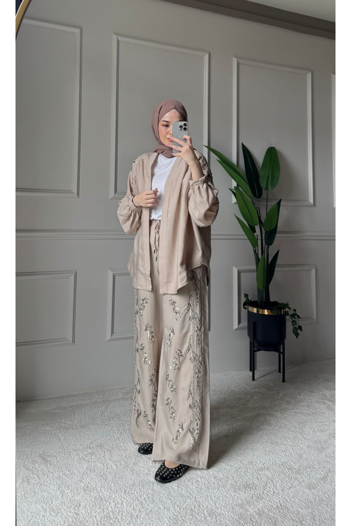ORFEO NEGRO Taş İşlemeli Kimono ve Pantolon İkili Takım - Bej