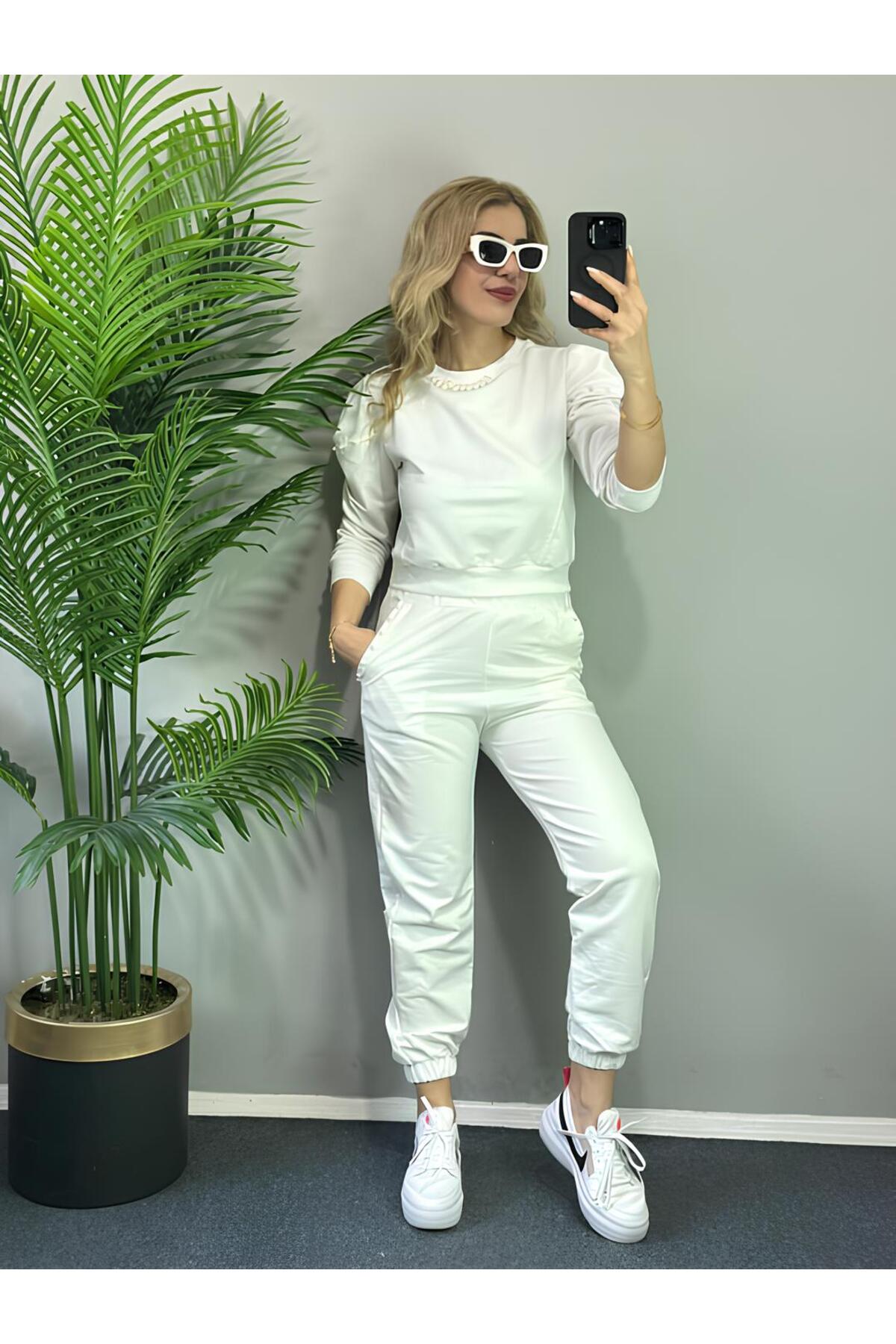 İnci Detaylı Eşofman Takımı